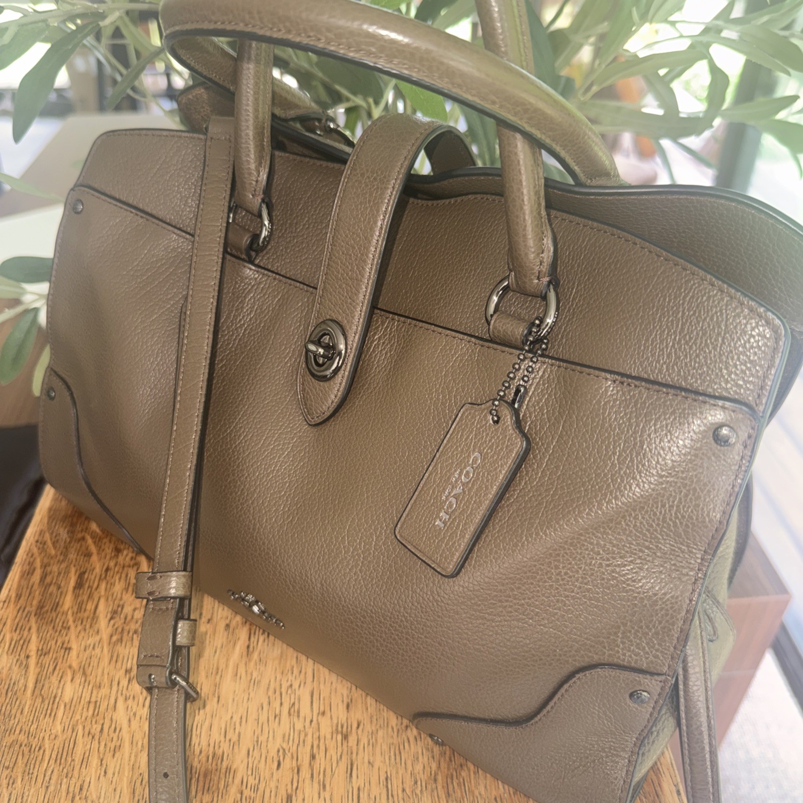 COACH Mercer 30 Grain Leather Crossbody Satchel Purse