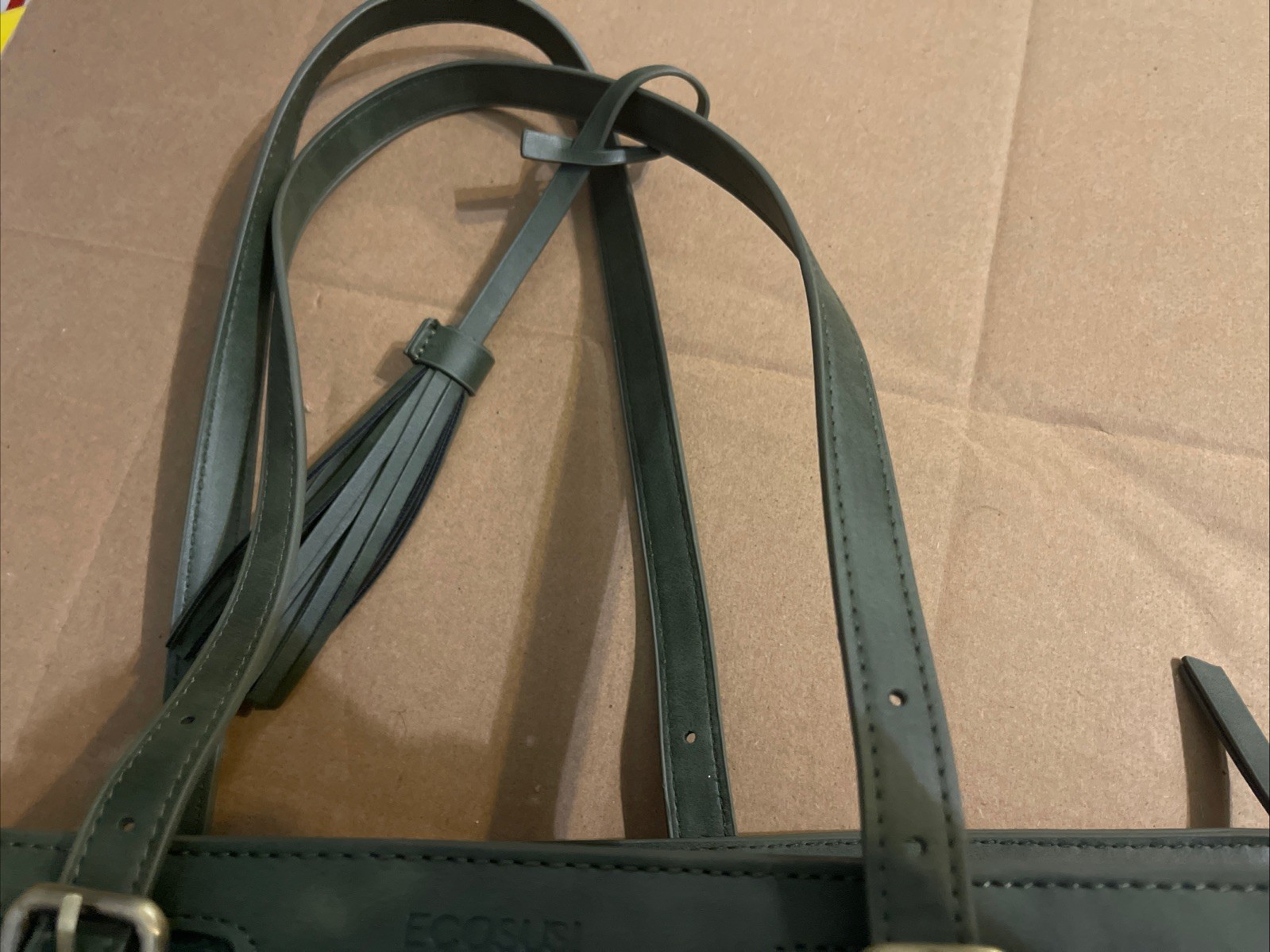 Ecosusi Handbag Womens Green Embossed Leather Tote Bag 16.5”x12” Plus Strap NICE