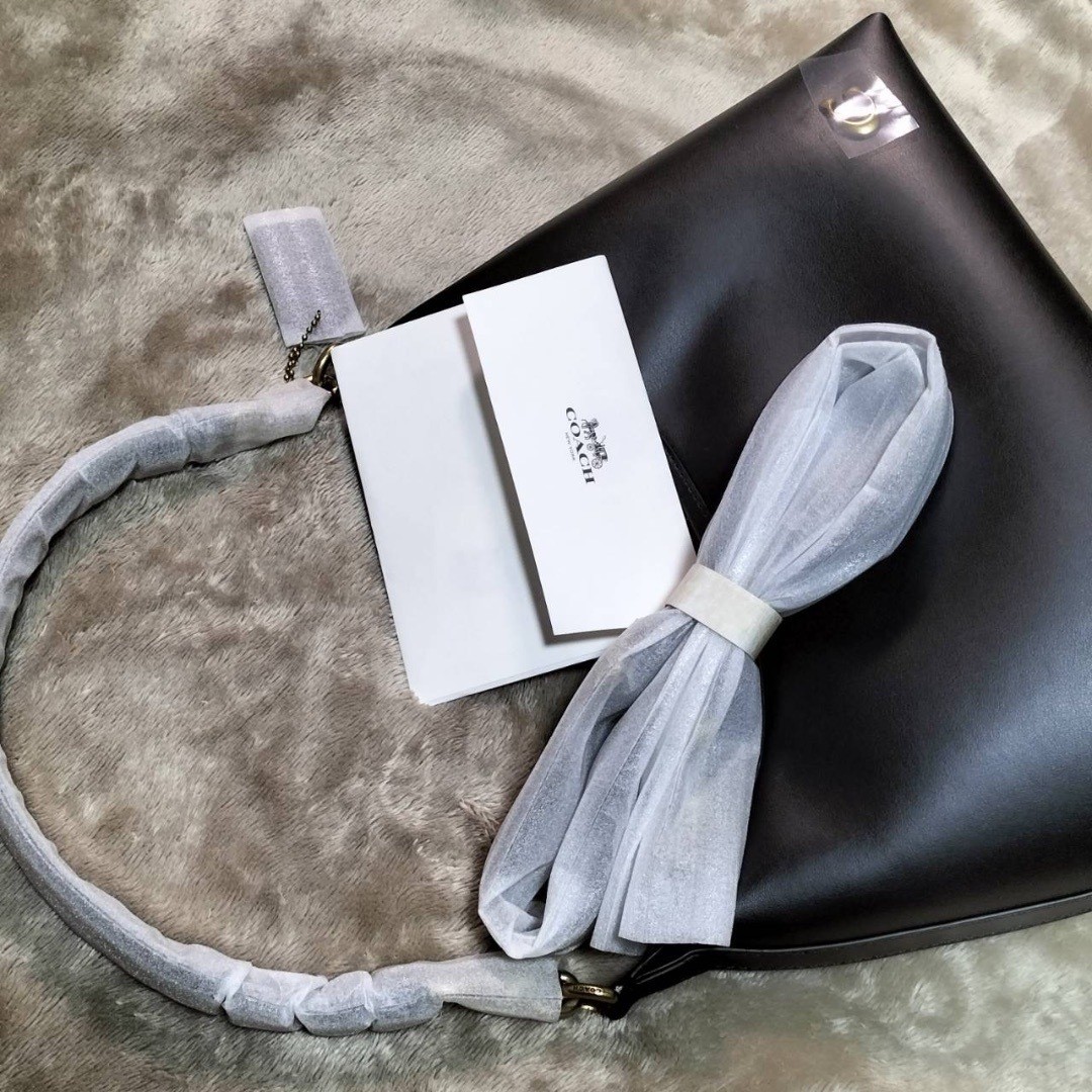 COACH Juliet 28 bk leather