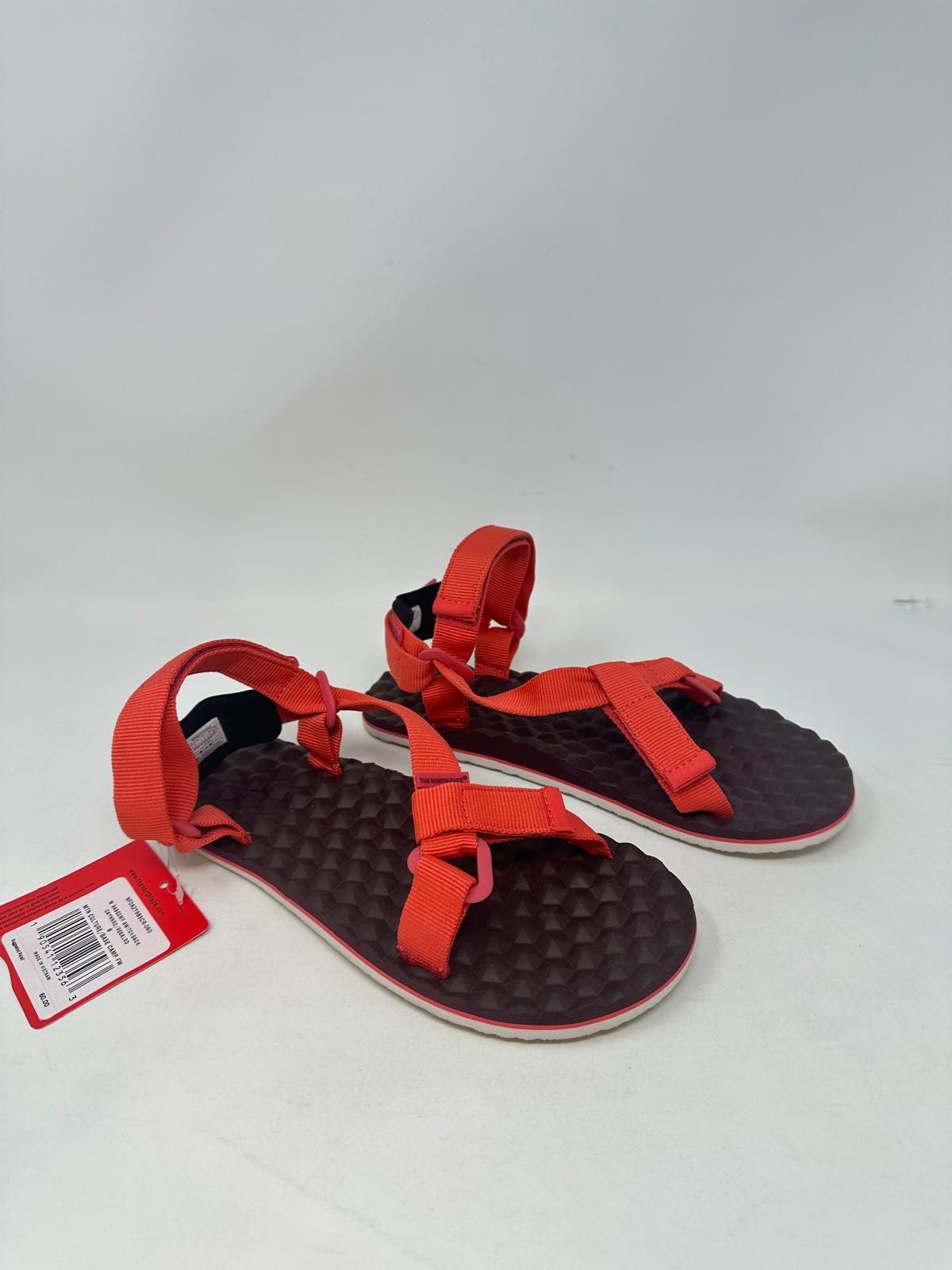 The North Face Women’s Base Camp Switchback Sandals, US:6, Cayenne Red, M1(D233T
