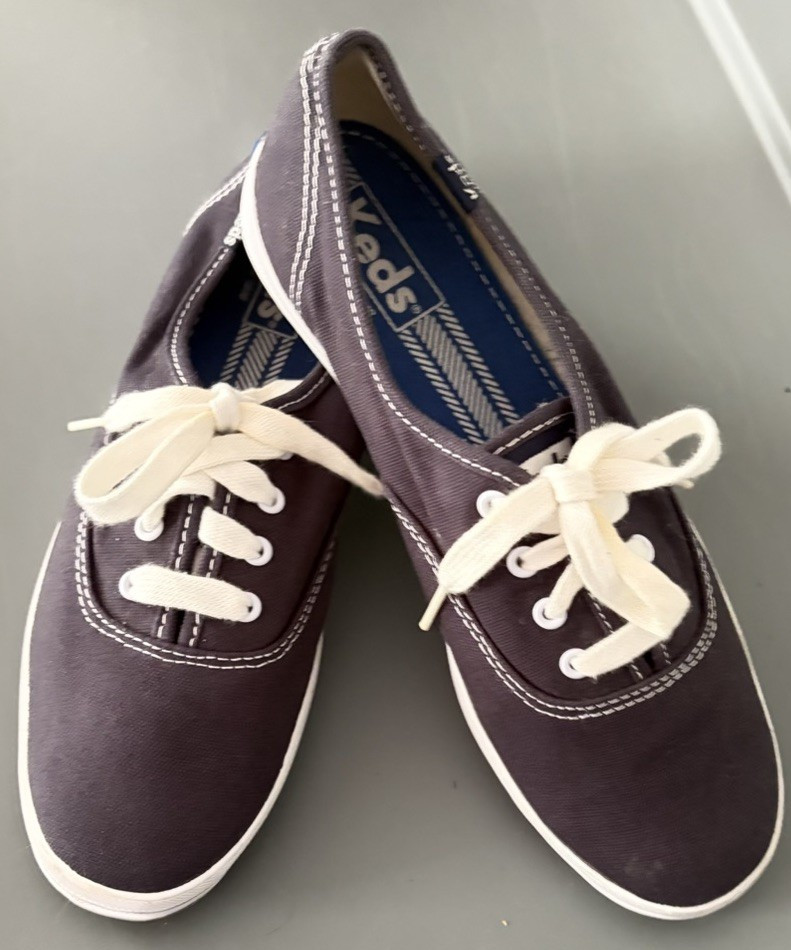 Keds Women Low Top Lace-Up Canvas Sneakers Navy/White Logo Eyelet Rubber Sole