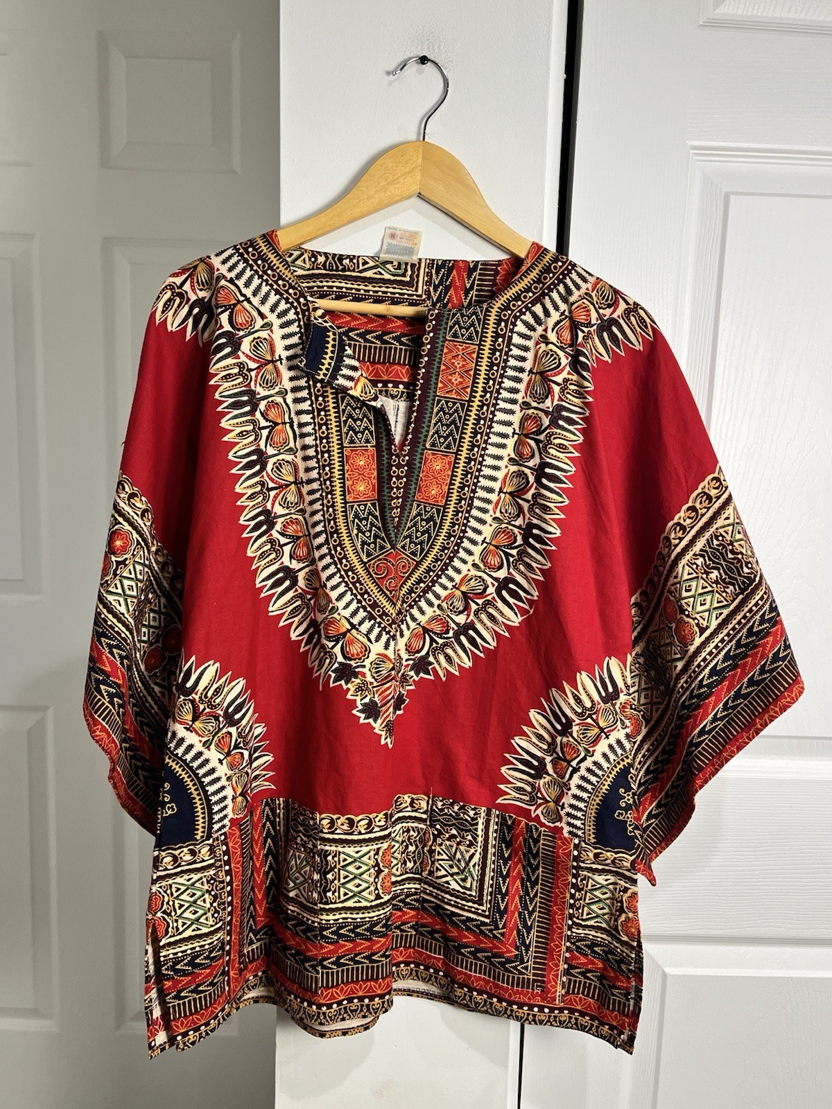 Kaiser VintageAfrican Dashiki Top. Multi Color Medium. Short Sleeve. 100% Cotton