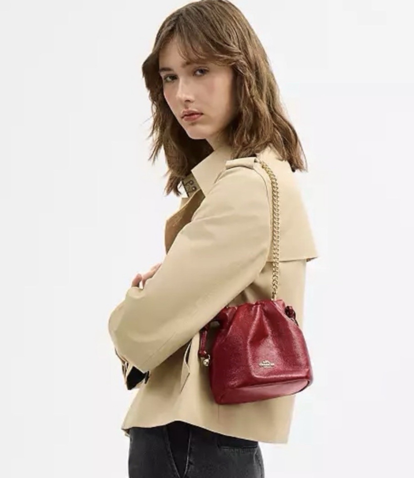Coach NWT Cardinal Red Crinkle Cut Leather Mini Faye With Gold Chain & Hardware