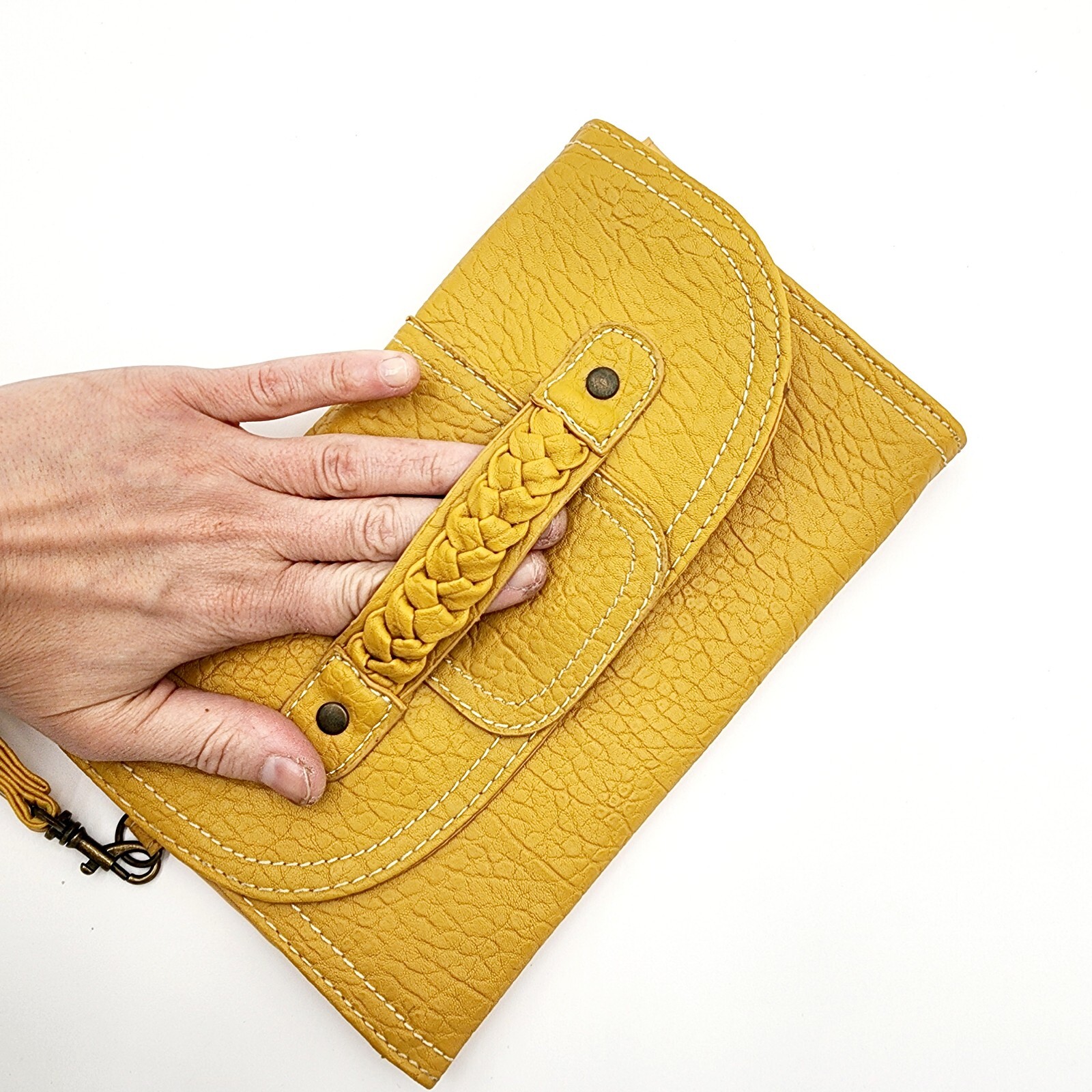 Yellow Pleather Clutch Pre-owned Excellent Condition No Rips Or Stains