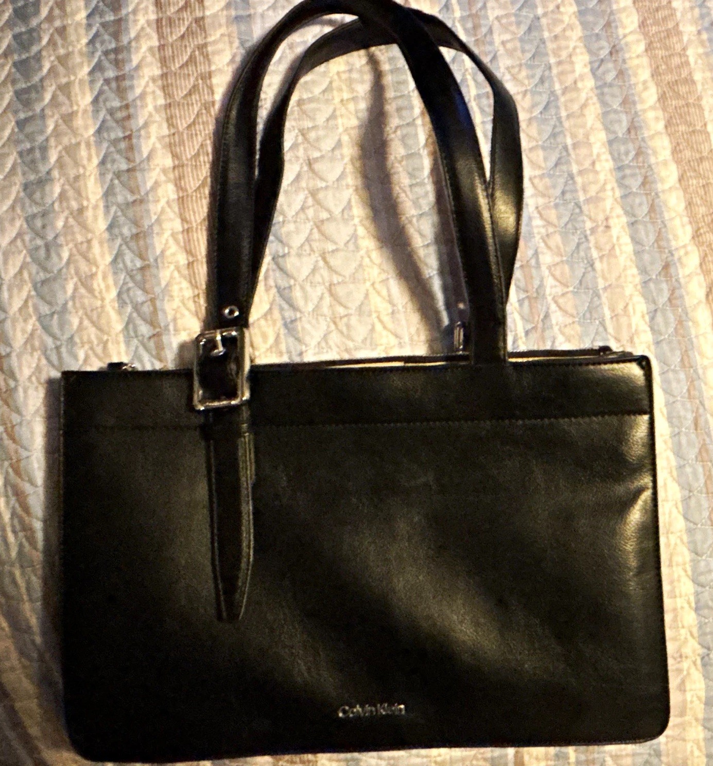 Coach Medium Black Tote Zip Top Buckle Accent Beige Lining, Pockets Charm