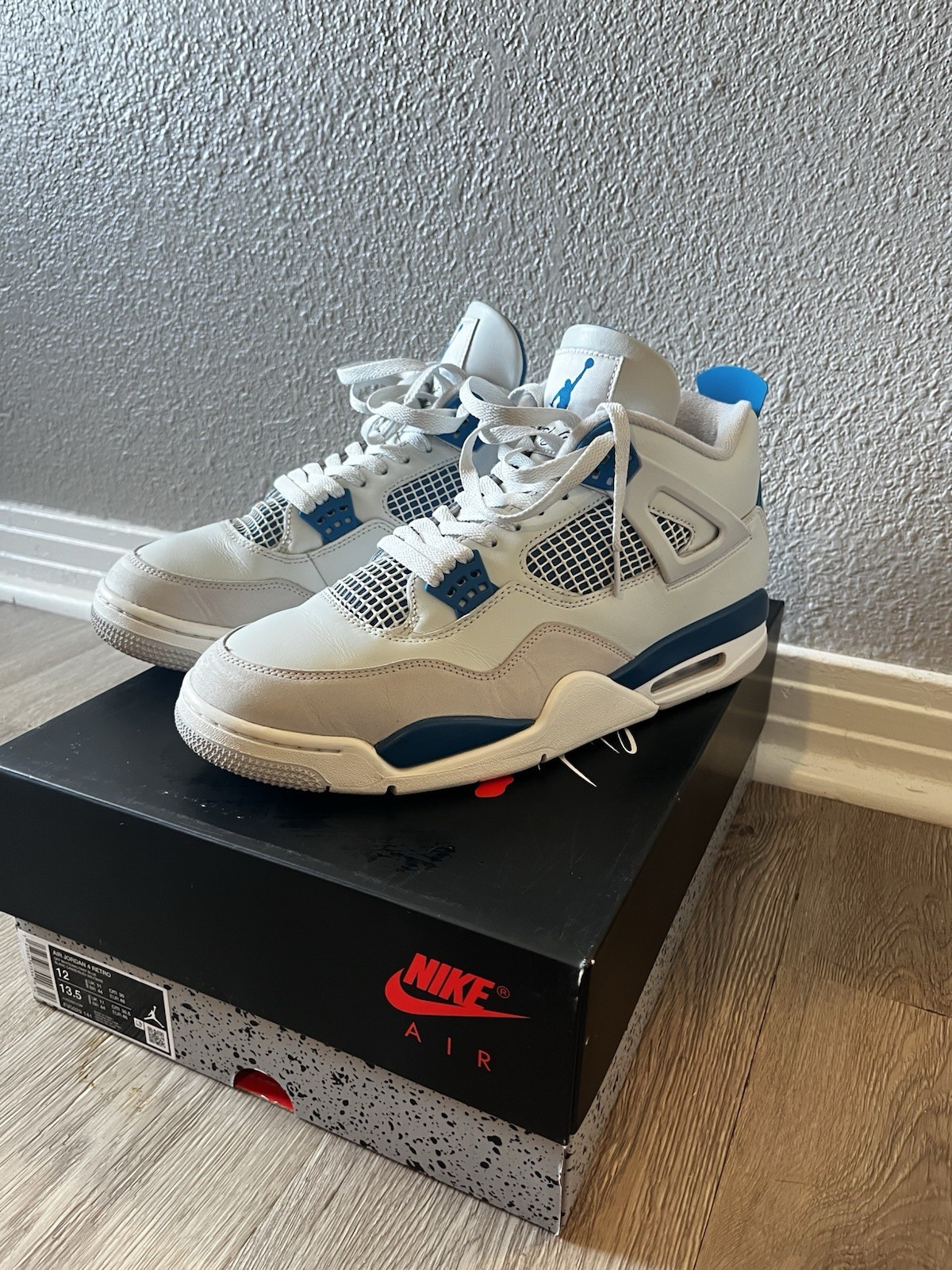 Jordan 4 Military Blue Size 12 Mens