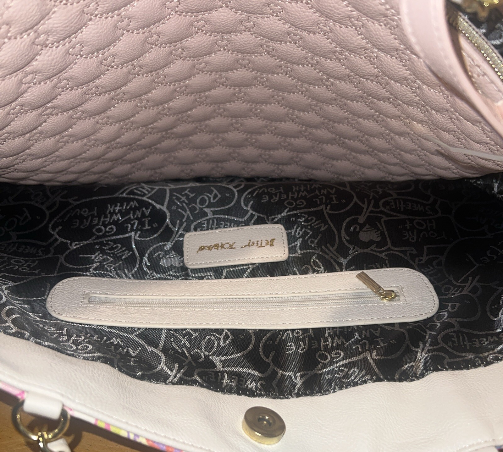 Betsey Johnson Tote Handbag Bakery Floral Big Bow Chain Strap Accent Logo Spring