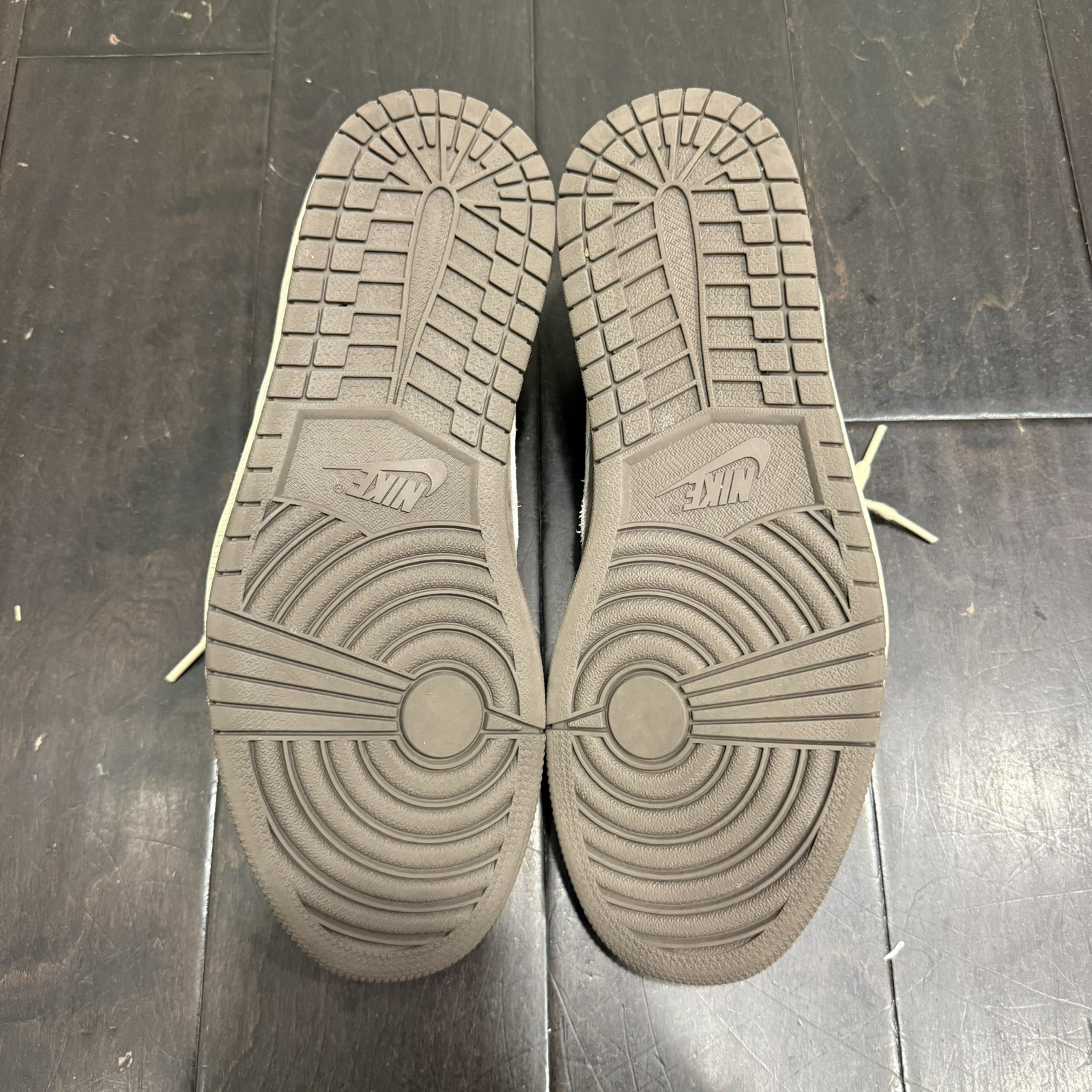 Size 12 – Jordan 1 Low OG x Travis Scott Reverse Mocha