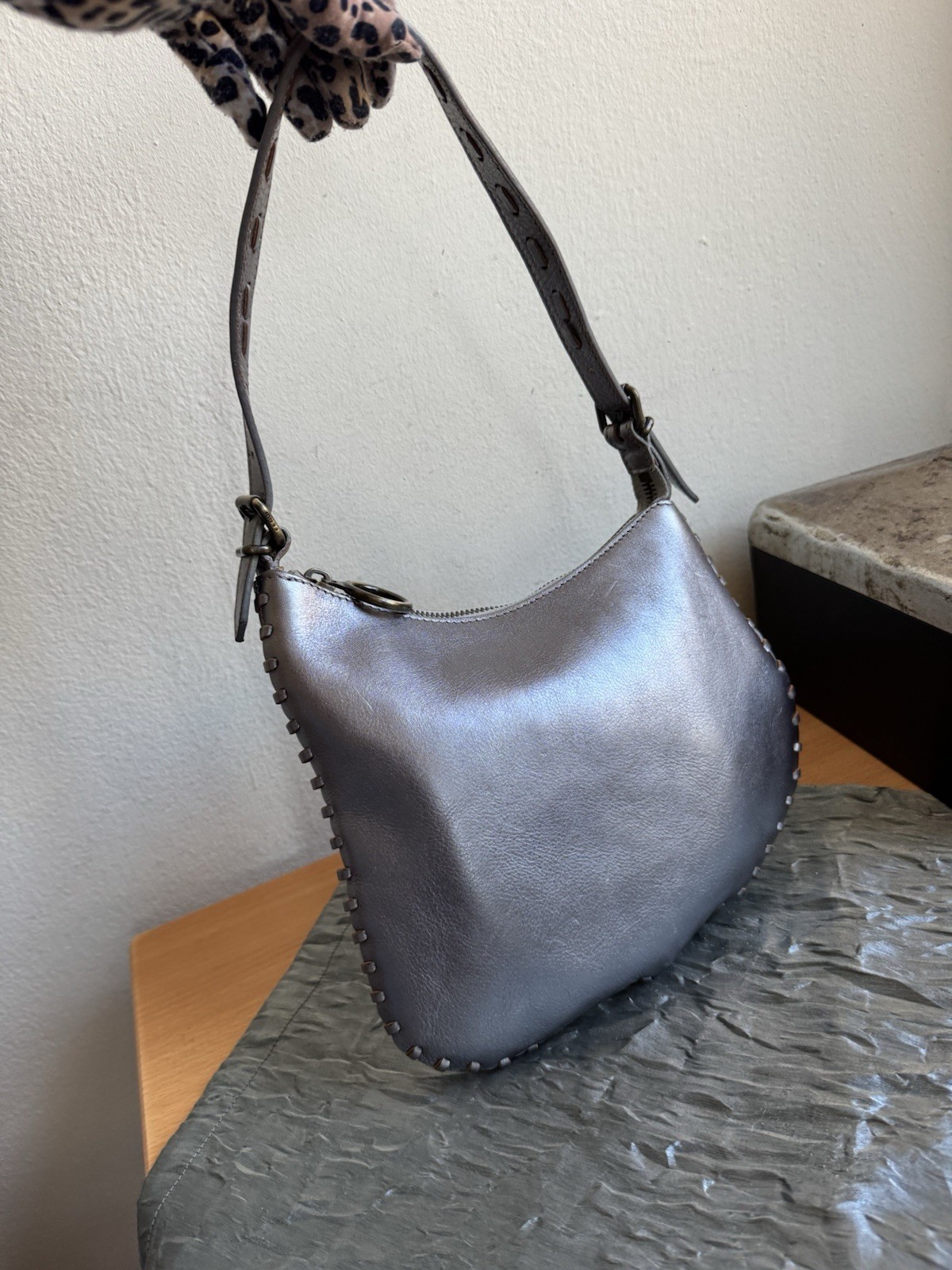 FENDI OYSTER LEATHER METALLIC SILVER SHOULDER BAG SMALL ITALY