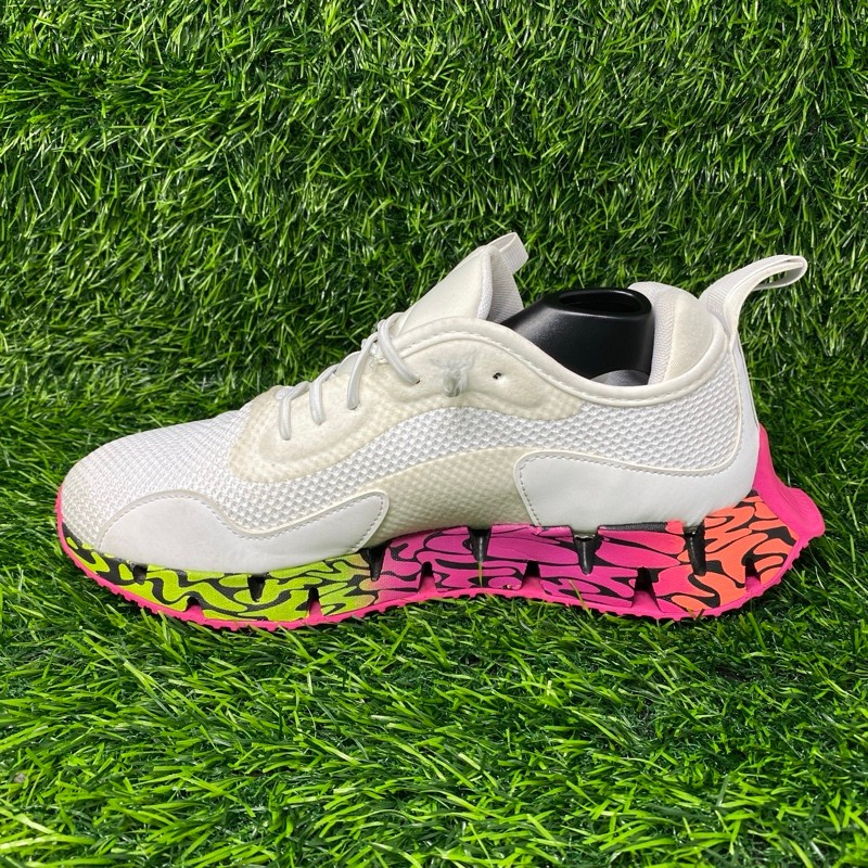 Reebok Zig Dynamica Sneaker Women’s 9 White Proud Pink Acid Yellow 1785