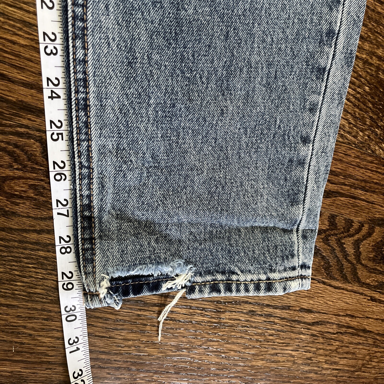 Bridge by Gly Denim Blue Jeans Distressed High Rise Mom Fit 33 X 30
