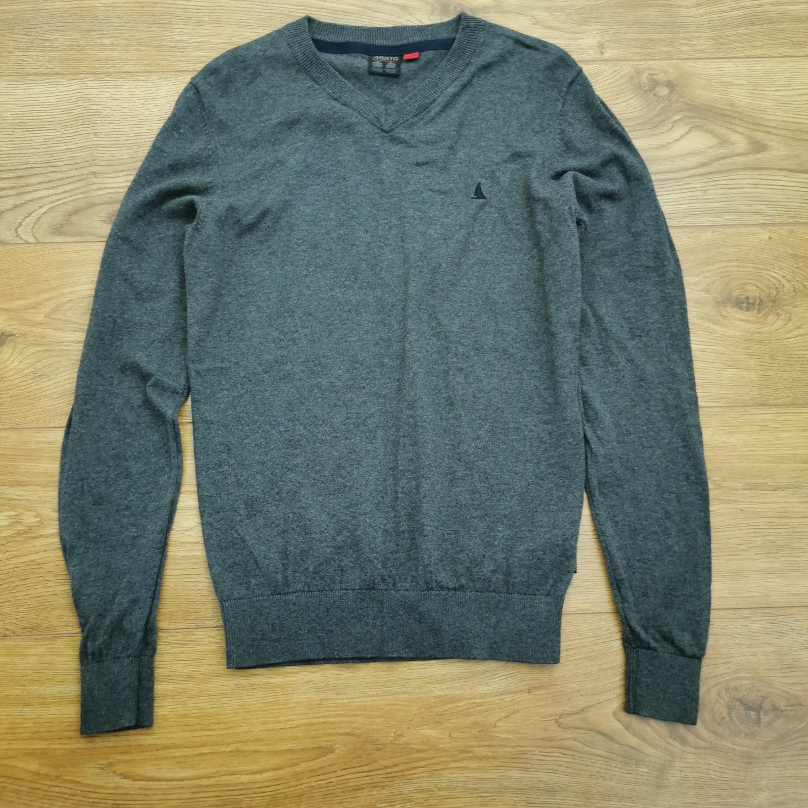 Musto Jumper Mens S Small Grey V Neck Cotton Nylon Merino Wool Yachting
