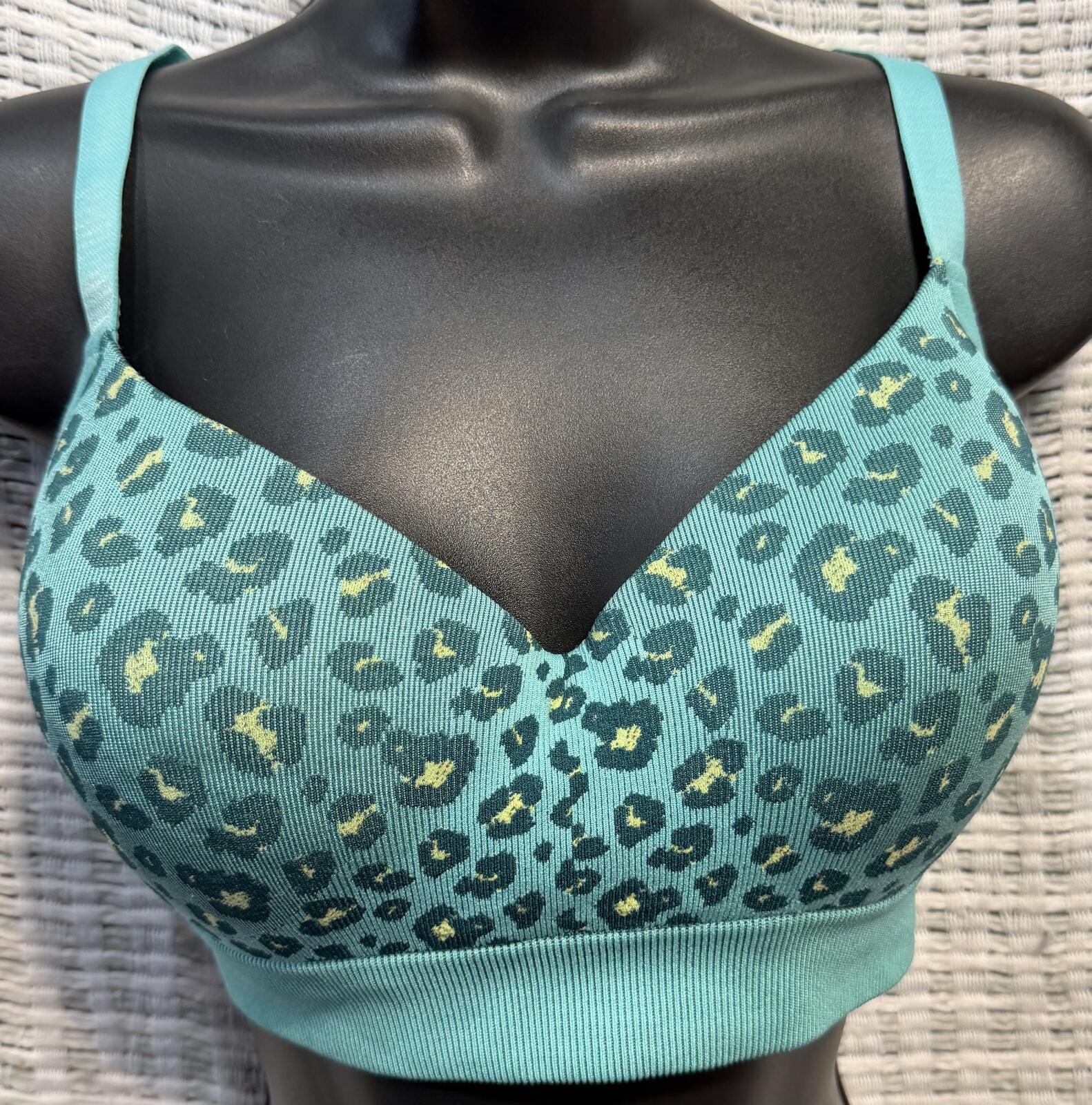 BRA No Boundaries Turquoise Leopard Print Padded Wireless Bra Size XXL