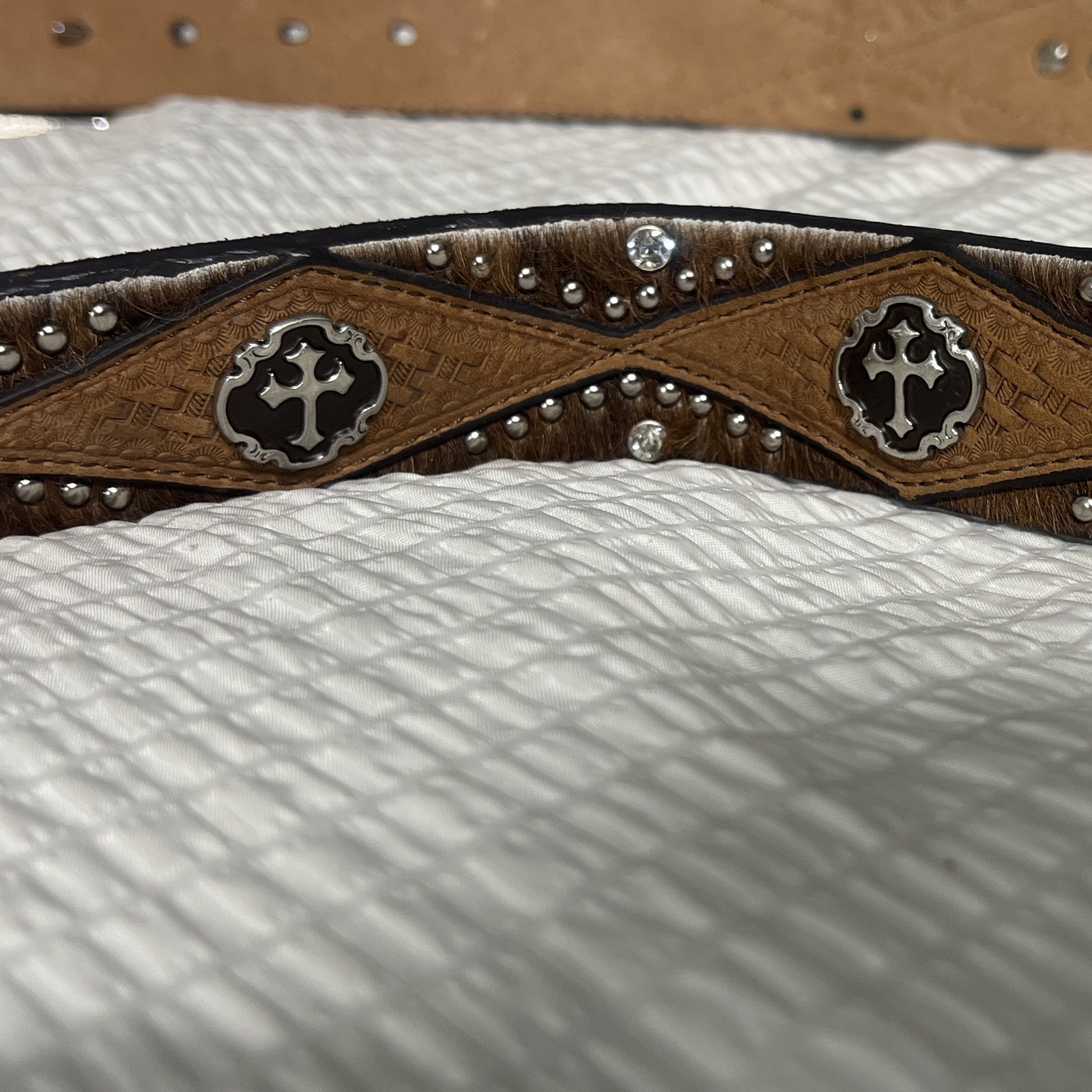Nocona Men’s Western Belt Size 46 brown Studded Buckle 1 1/2 in Wide