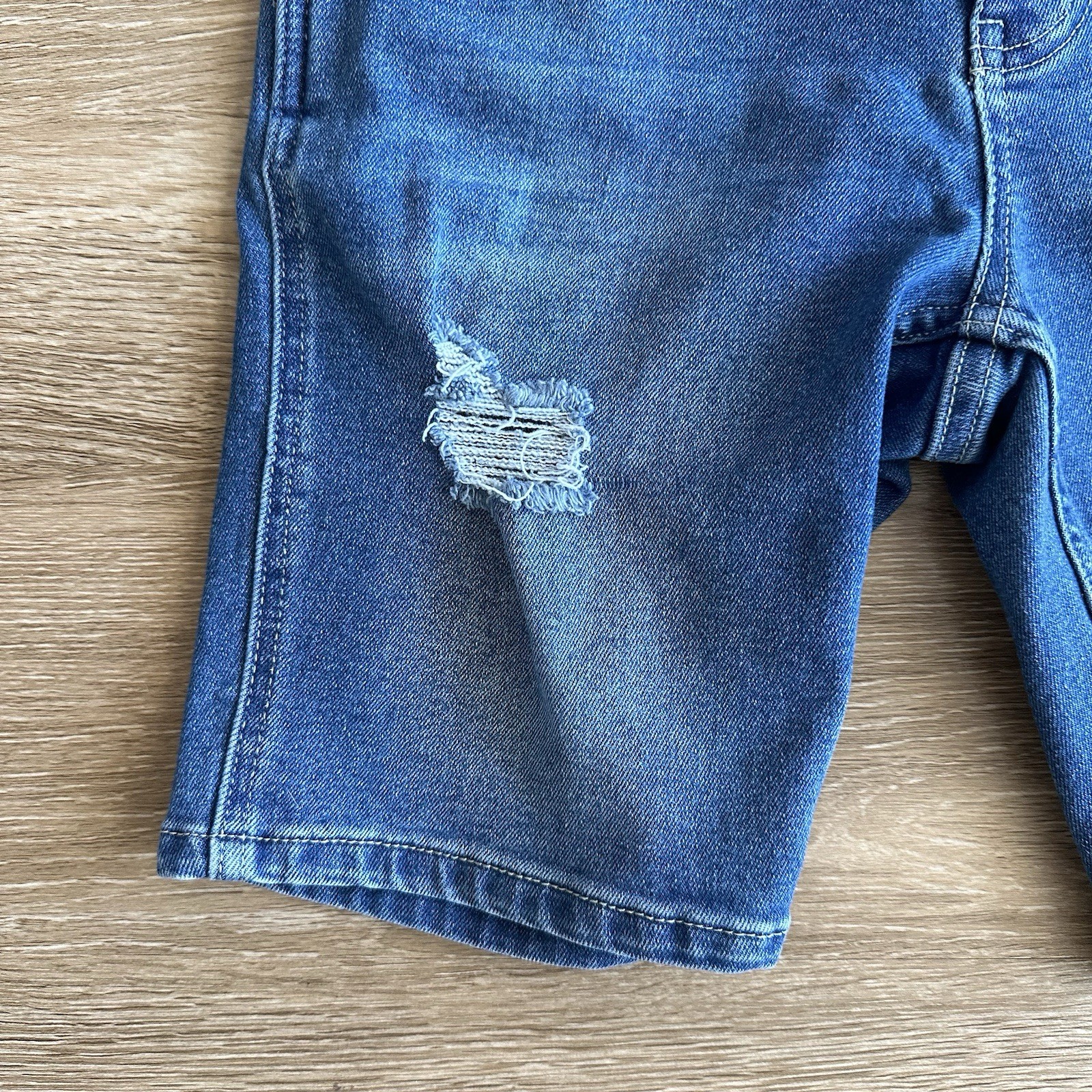 Levi’s Distressed Denim Jean Shorts Adjustable Waist Blue Youth Boys Large
