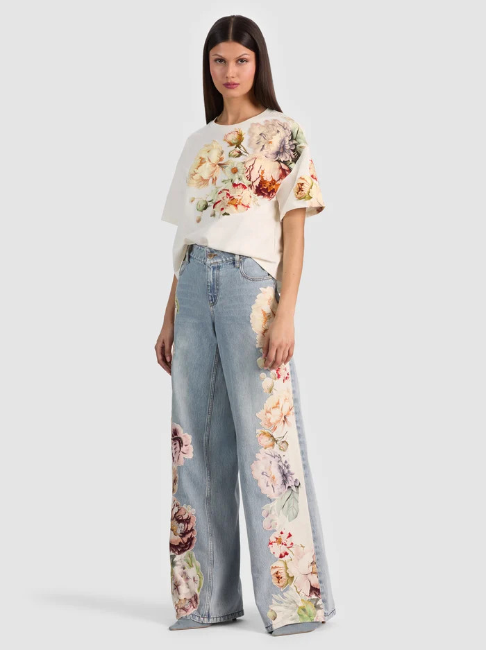 Alice+Olivia AMAZING EMBROIDERED JEAN $ 595 Size 27