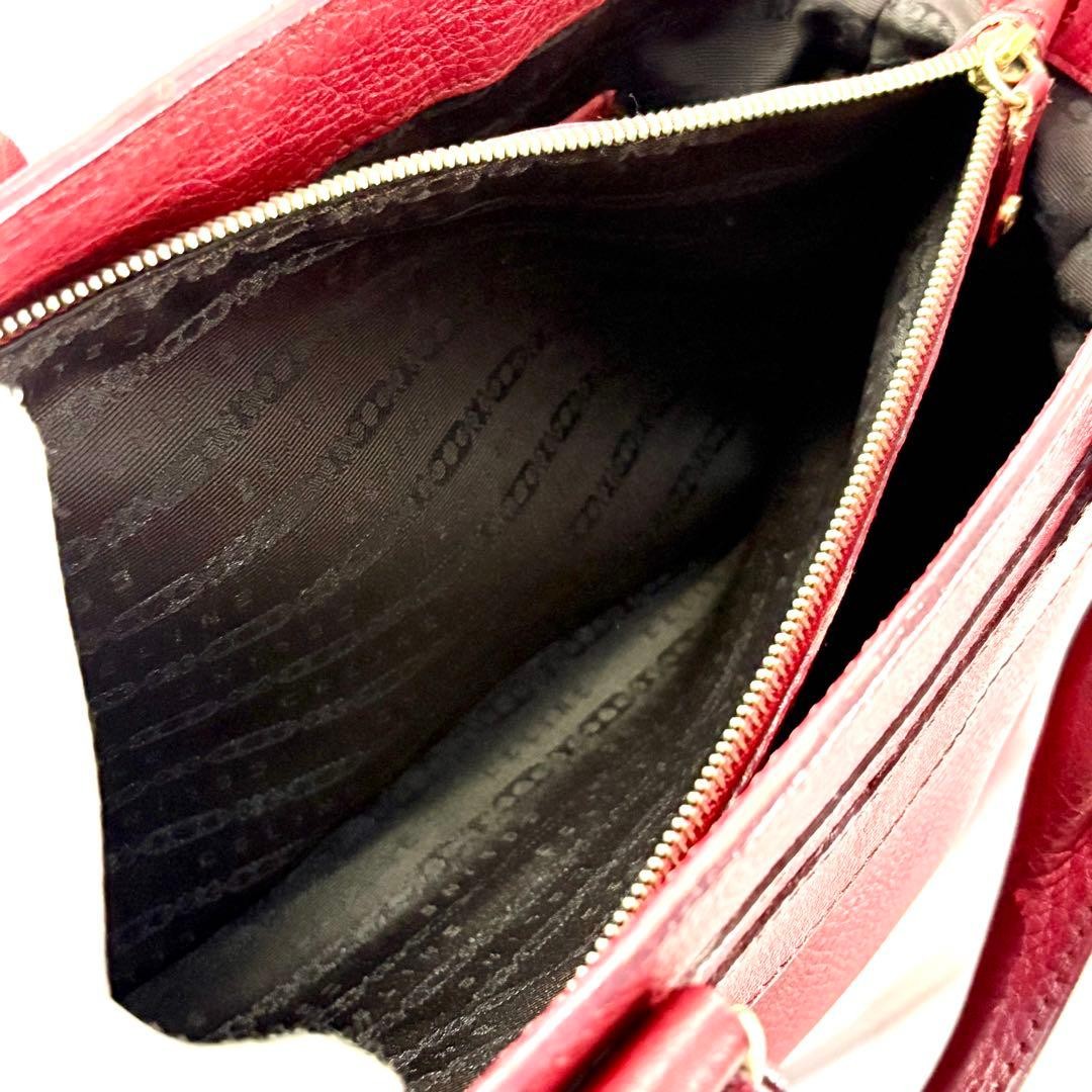 [Rare & Highly Sought-After] CELINE Genuine Leather Handbag (Boogie Bag)