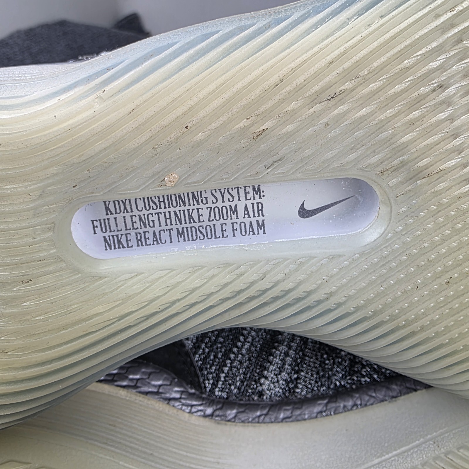 Nike Zoom KD 11 ‘Twilight Pulse’ – Size 10 ( AO2604 005 ) 2017