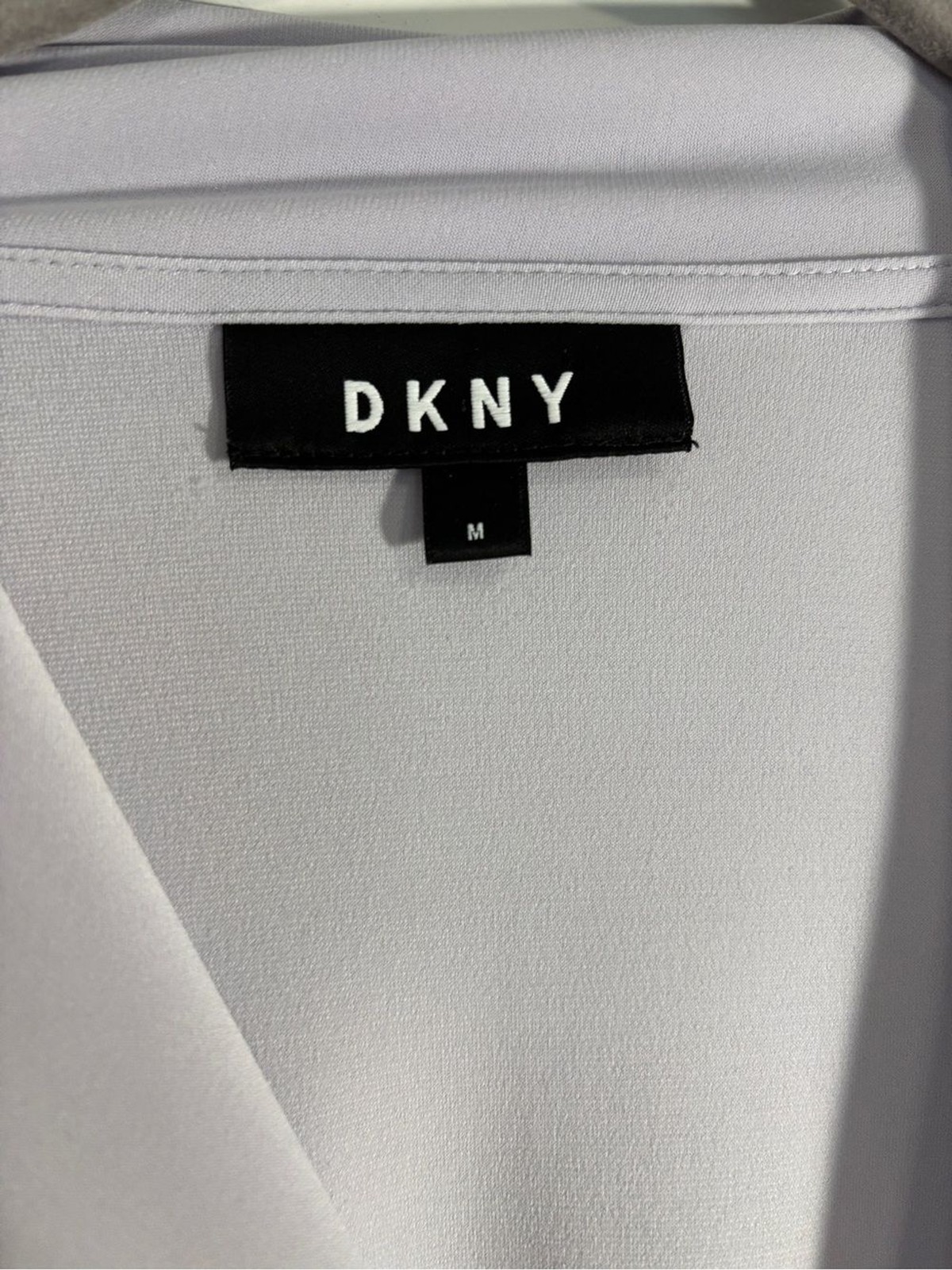 DKNY Soft Lavender Draped Knot-Front Wrap Blouse Lilac Short Sleeve Size Medium