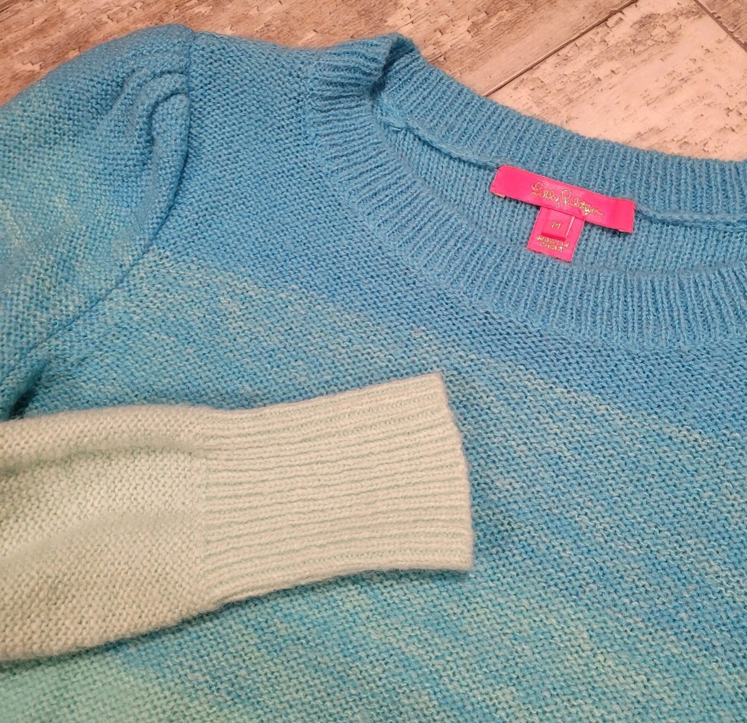 Lilly Pulitzer Drayton Ombre Sweater Plunge Blue/Mint Puff Sleeve Size Medium