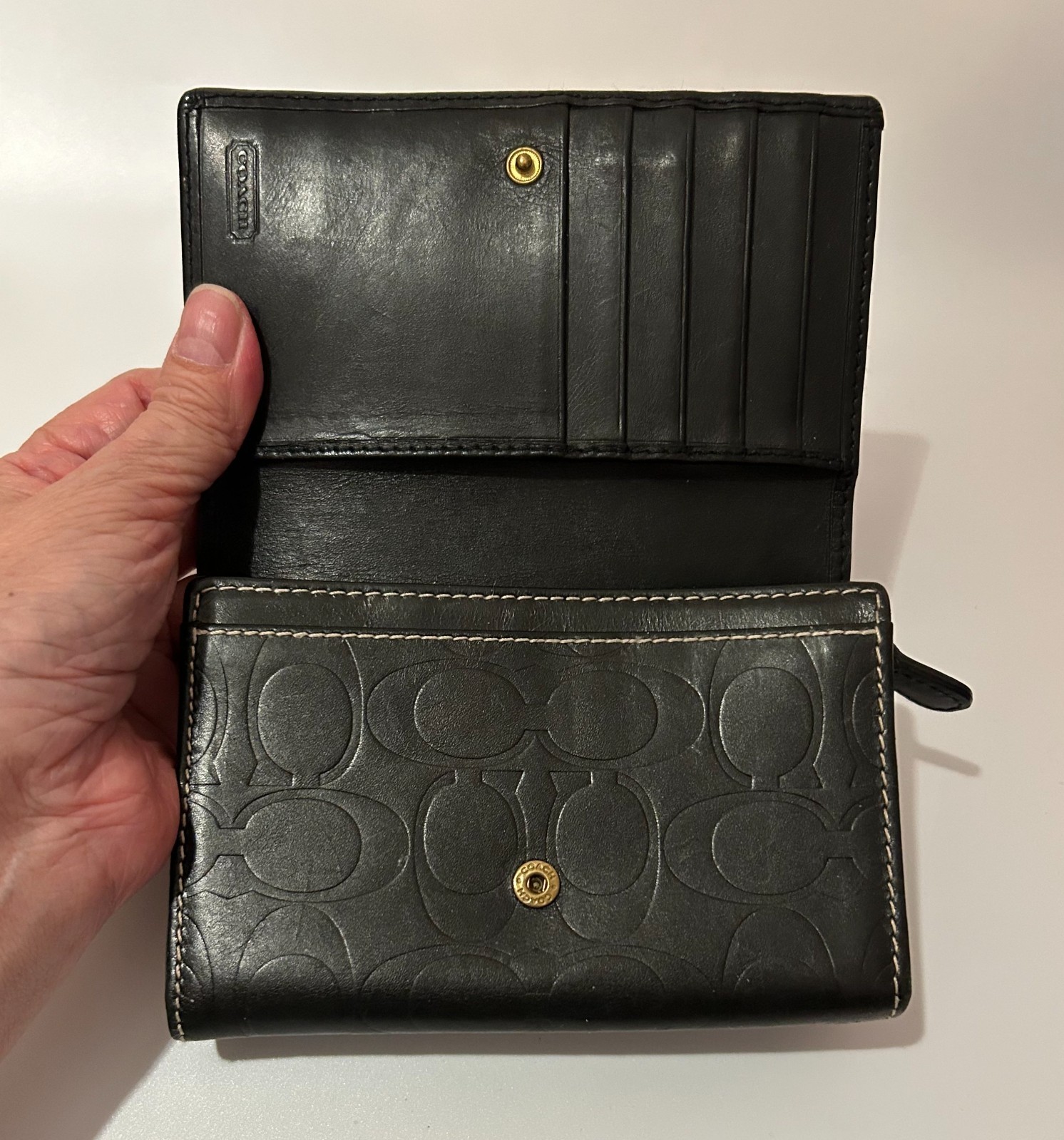 Coach Y2K Black Leather Bifold Wallet Embossed with CC Monogram Zip Coin Purse