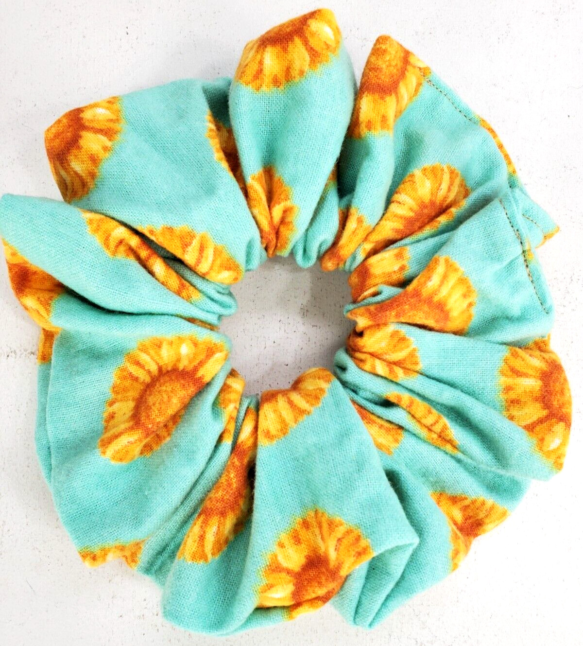 Handmade Women’s Scrunchies size XL Mint Green Snuggle Flannel Sunflower New
