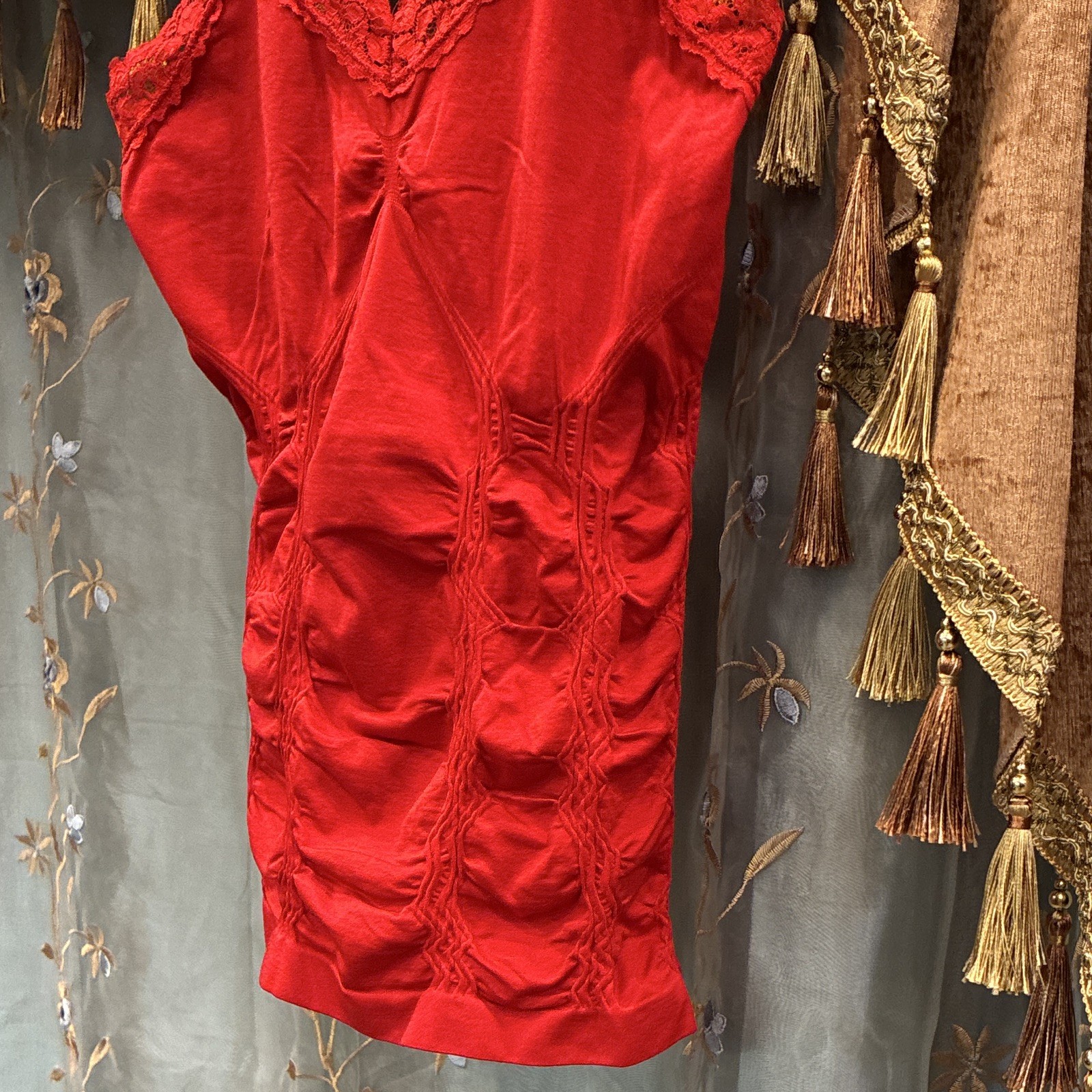 Mopas Red Lace Shaping Camisole Top Size M 95% Nylon 5% Spandex Women
