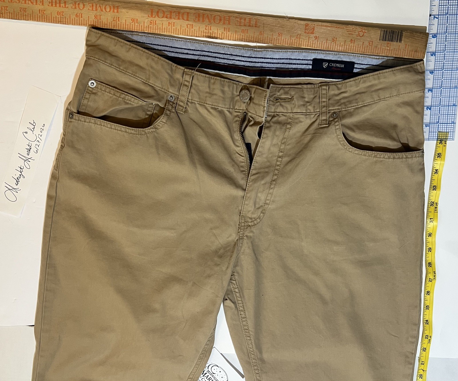 Daniel Cremieux Classics Men’s Brown Chino Pants Size 36×30. Excellent Condition