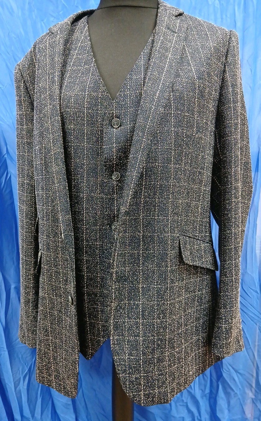 Luxury Sterling Black Cream Smart Checked 3 Piece Suit 46″ Chest 40″ Waist R1