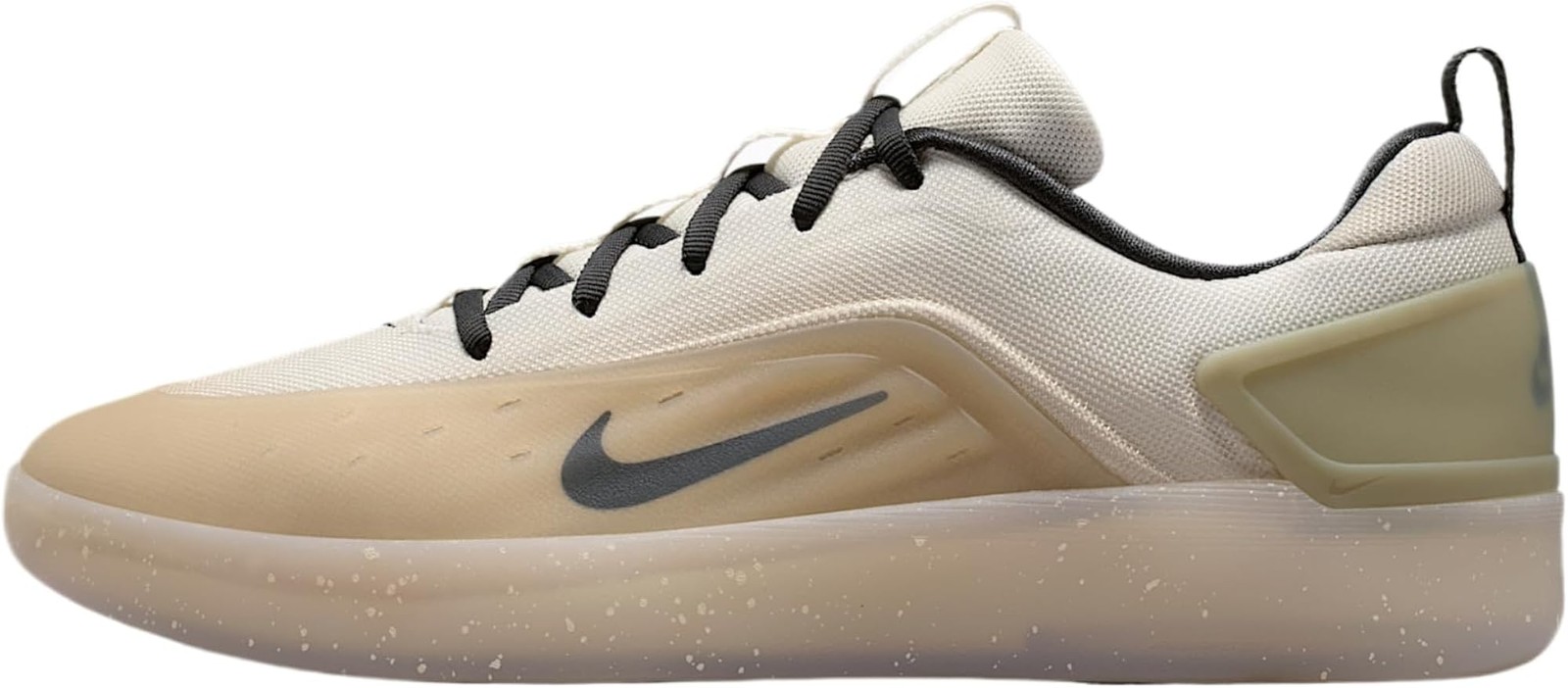 Nike SB Zoom Nyjah 4 Skate Shoes (Desert Khaki/Light Orewood Brown/Light Bone/Da