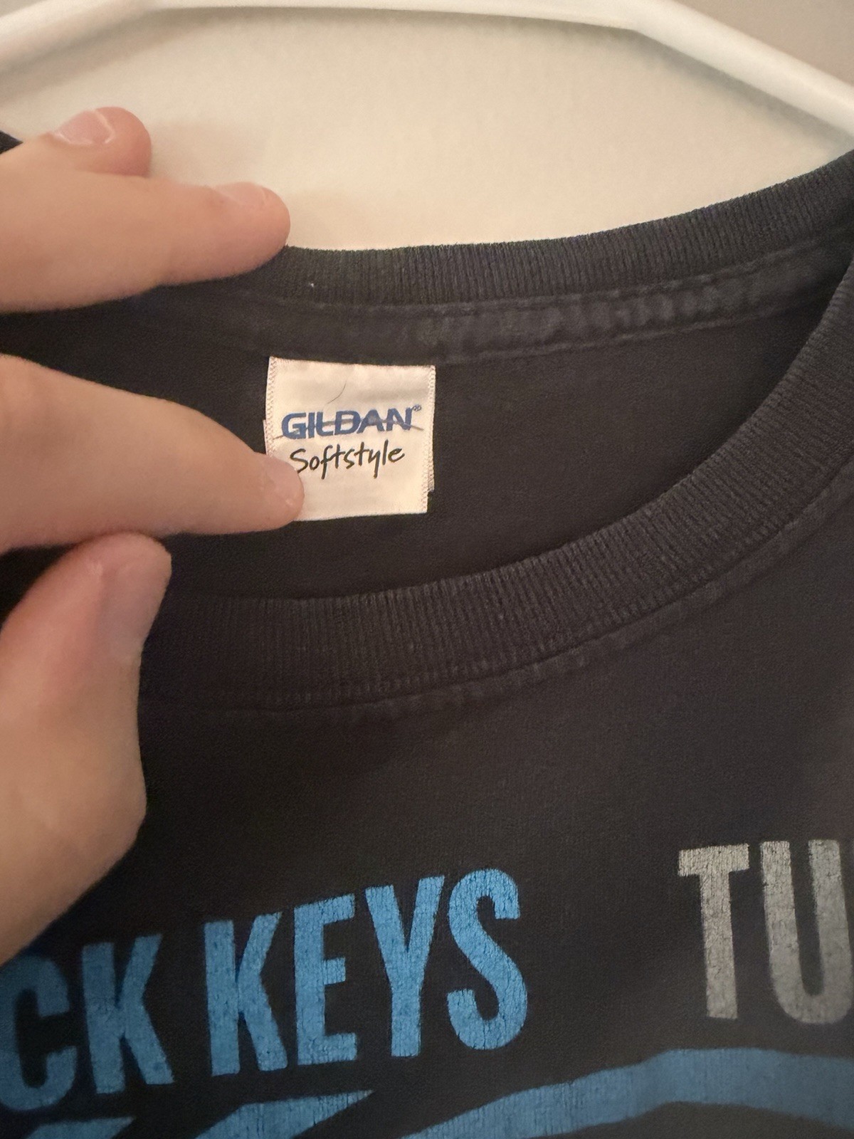 Gildan Softstyle The Black Keys Turn Blue 2014 Tour Double-Sided Tee S