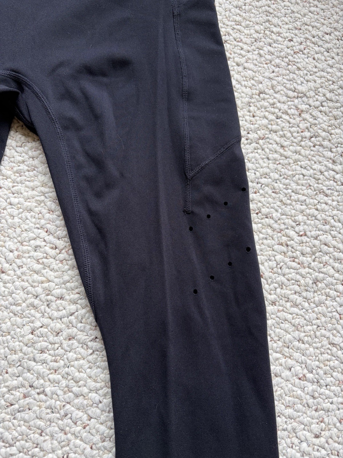 Fabletics Motion 365 Black Womens leggings Size XS, Athletic, Yoga, pockets
