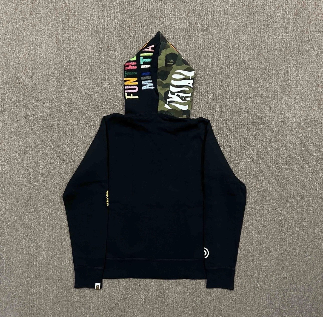 Black bape hoodie authentic small
