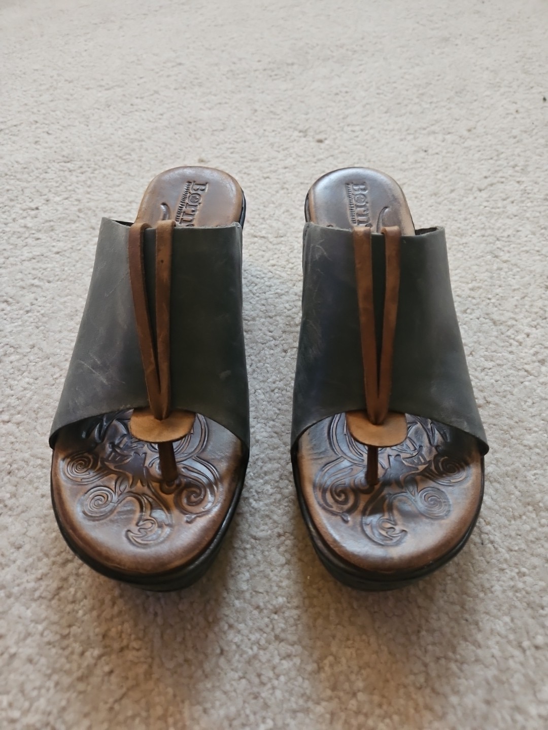 Born Handcrafted Footwear Size 8/39 M/W