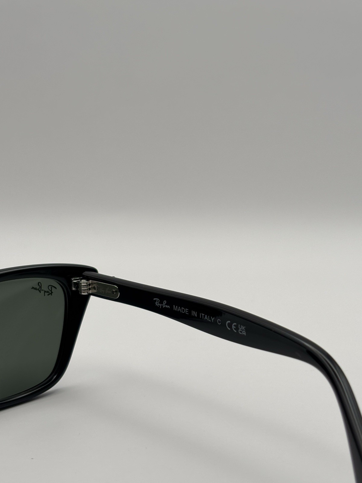 Ray-Ban RB2299 Lady Burbank Cat Eye Women’s Sunglasses Black/Green 140mm