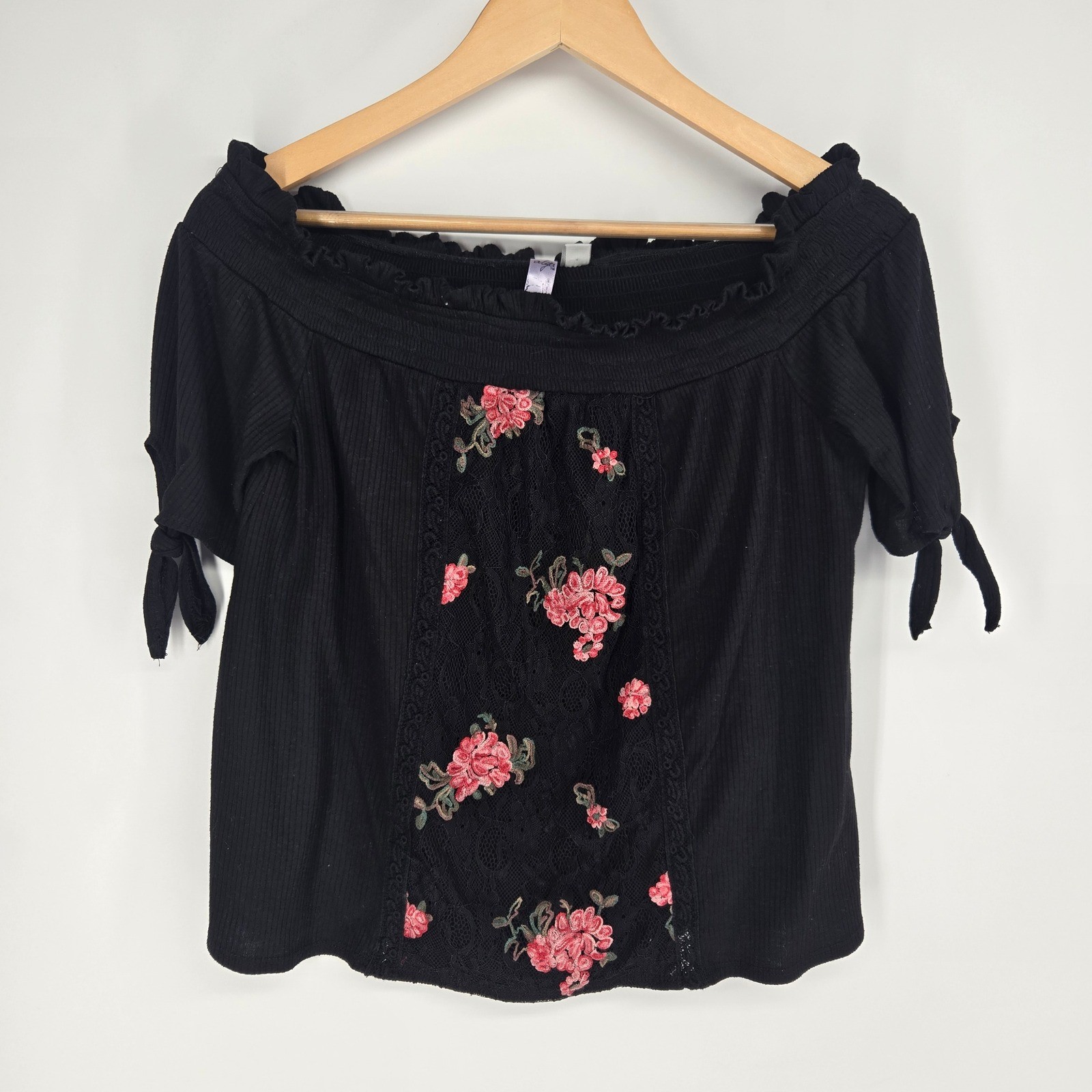 Alya Off The Shoulder Top Women Small Black Floral Embroidered Lace Ribbed Boho