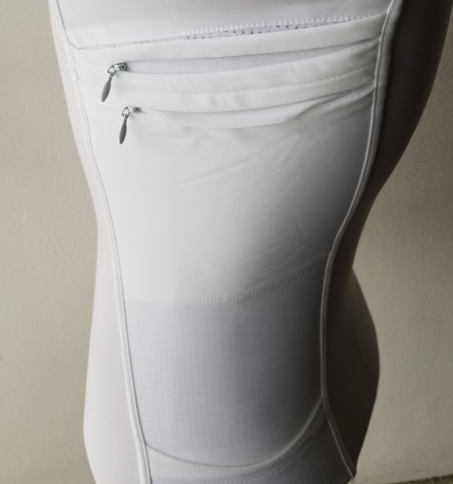 Small Mens Undertech Undercover Compression Conceal Tank Top Travel Tshirt White