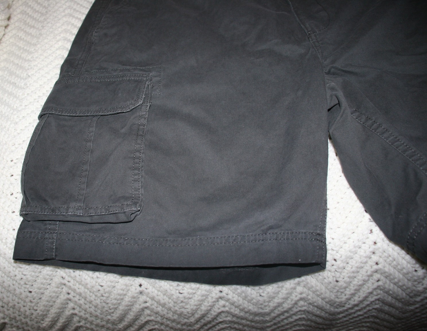 SONOMA men’s shorts size: 46 grey CARGO SHORTS BARLEY WORN! SHARP! CARGO!!!