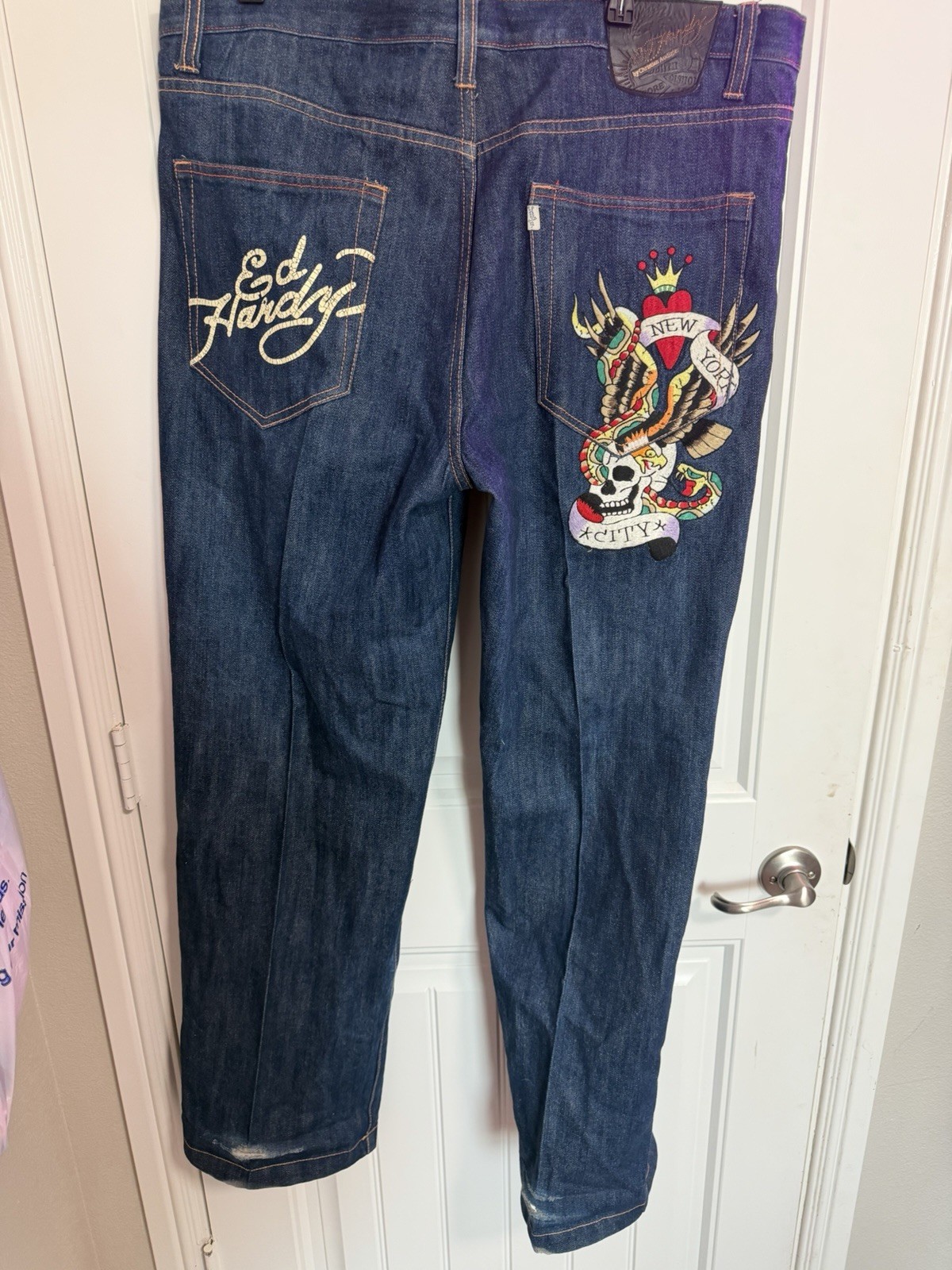 Ed Hardy Men’s Blue Dark Wash Straight Denim Jeans Embroidered Skull Distressed