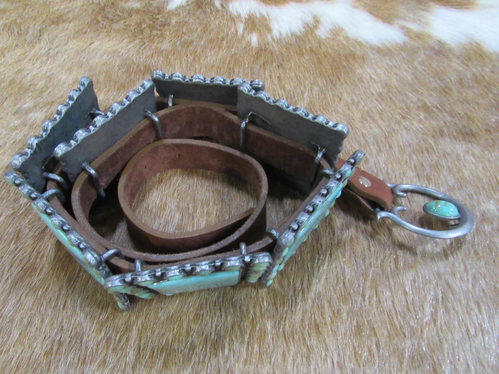Double D Ranch Four Corners Concho Belt Size L EUC