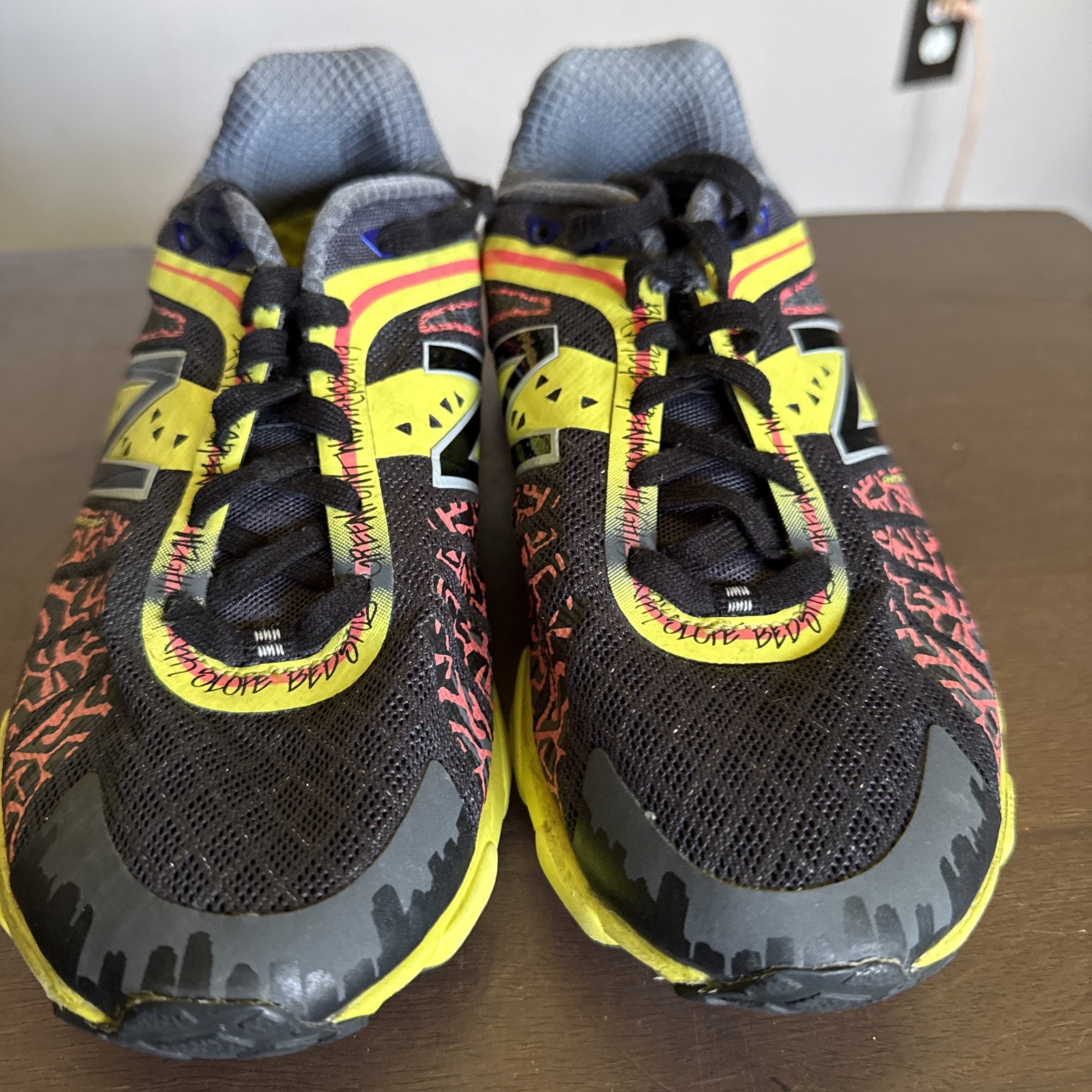 Limited Edition New Balance 890v4 ” New York ” Marathon Size 8.5 D
