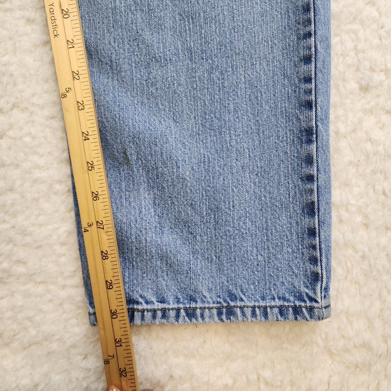 Levi Strauss & Co Signature Relaxed Mens W36 x L32 100% Cotton Light Blue Wash