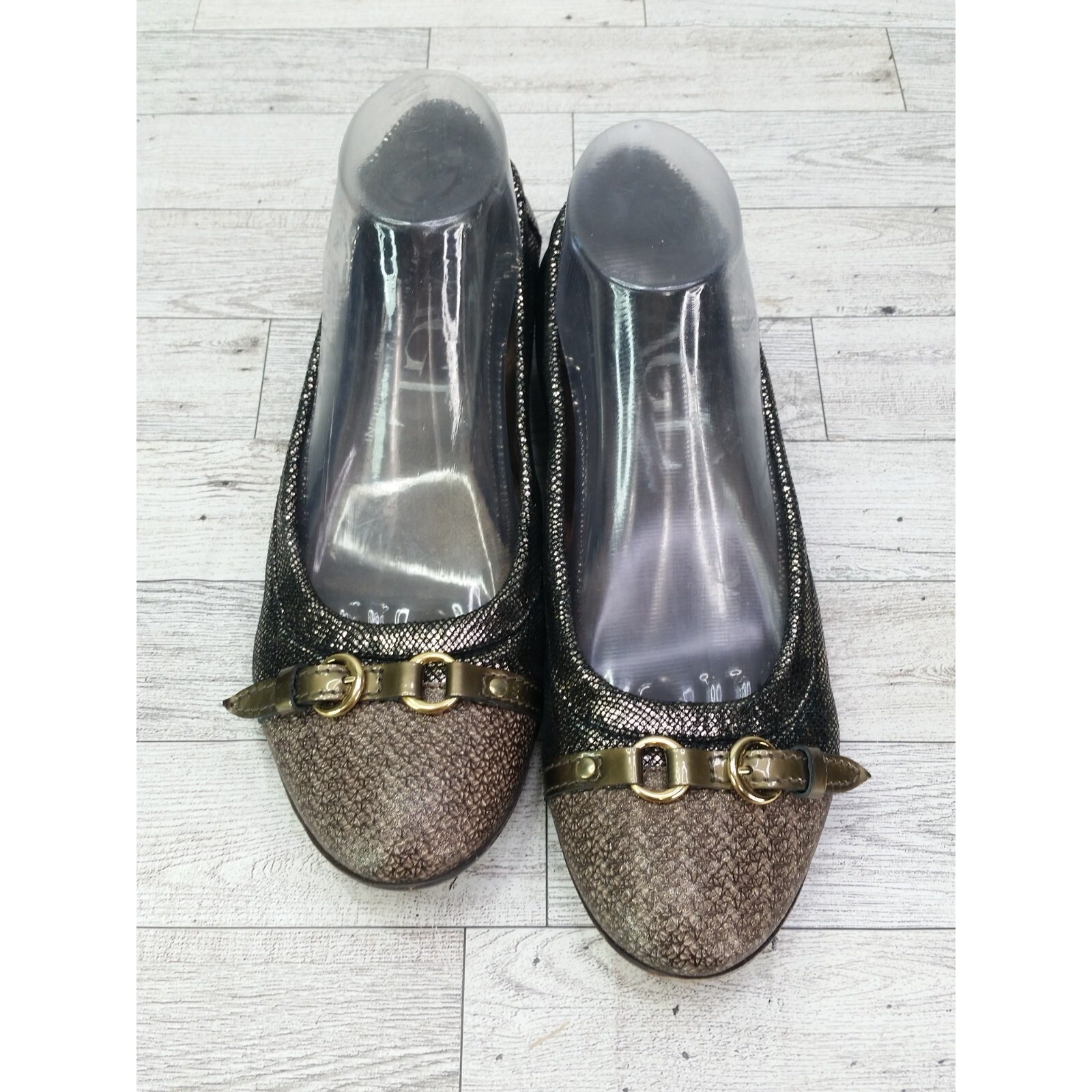 Women’s AGL Monika Flats Leather Cap Toe Flats Shoes Size 38.5 US 8.5 Shimmering