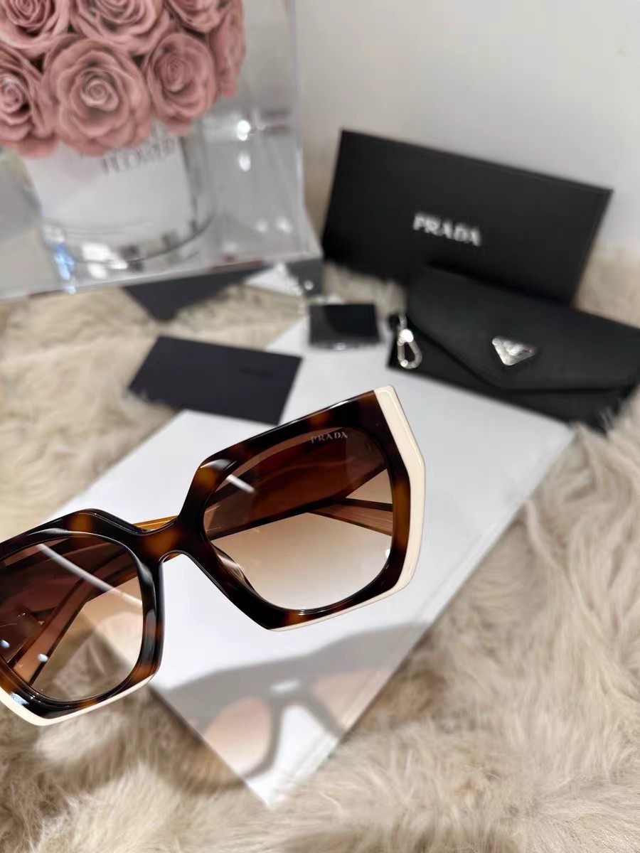 PRADA PR15W Tortoiseshell Frame Brown Lens Sunglasses 54 19-140