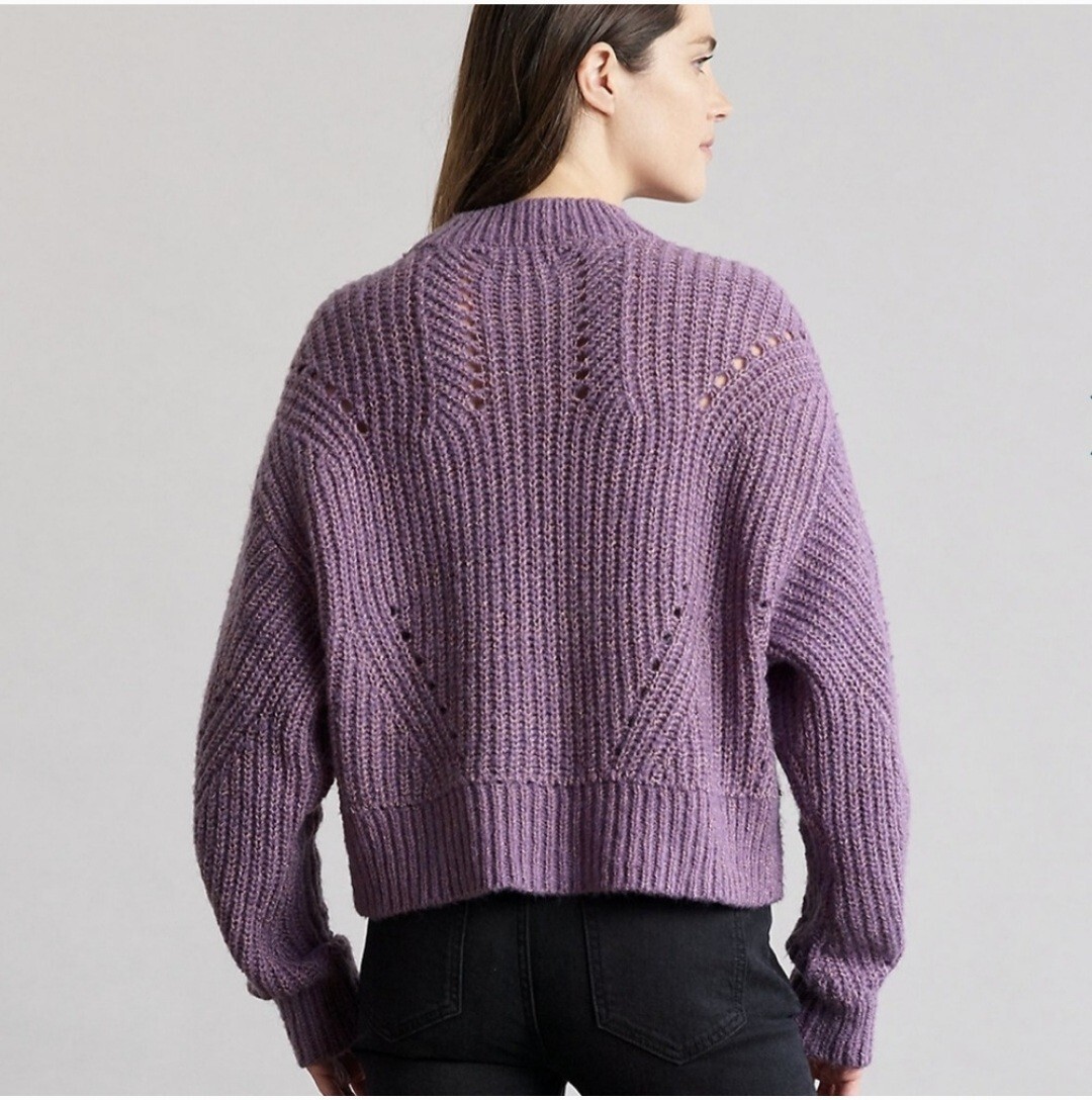 Elizabeth and James Open Stitch Crew Neck Cropped Sweater Purple Women’s Medium