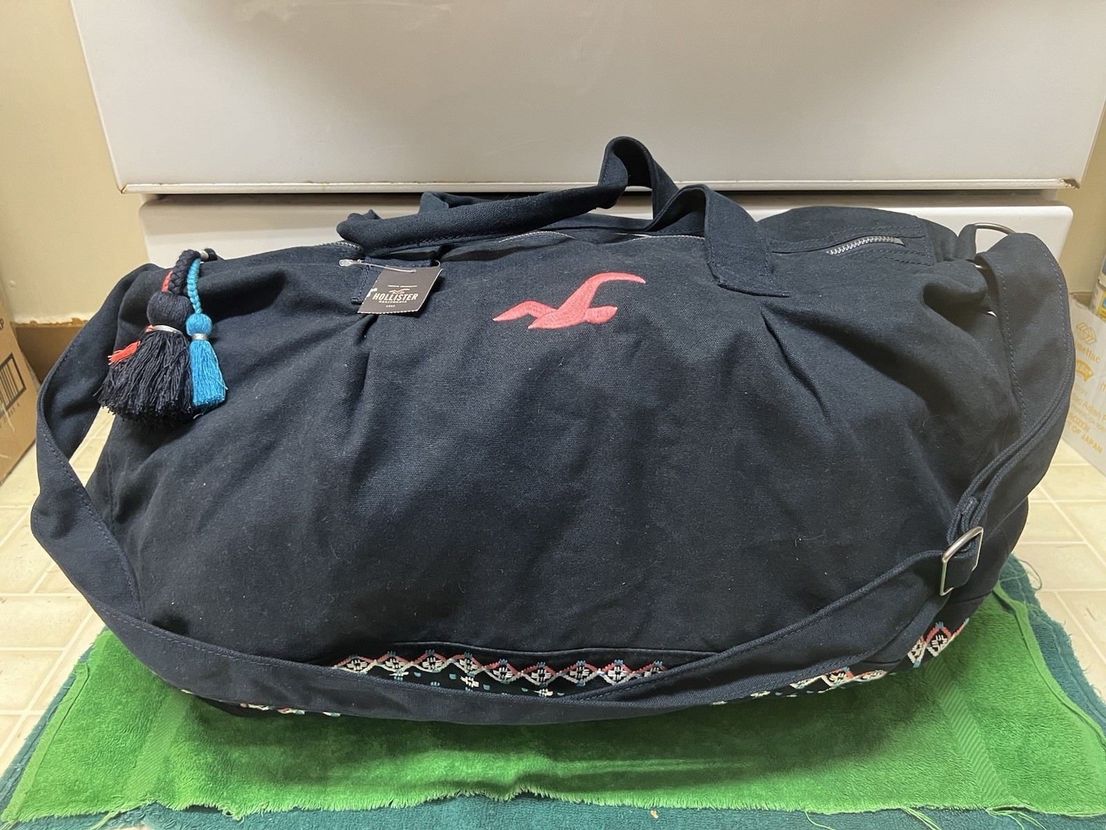 Hollister Seagull Logo Crossbody Duffle Bag Brand New 20” X 13” X 7” Vintage
