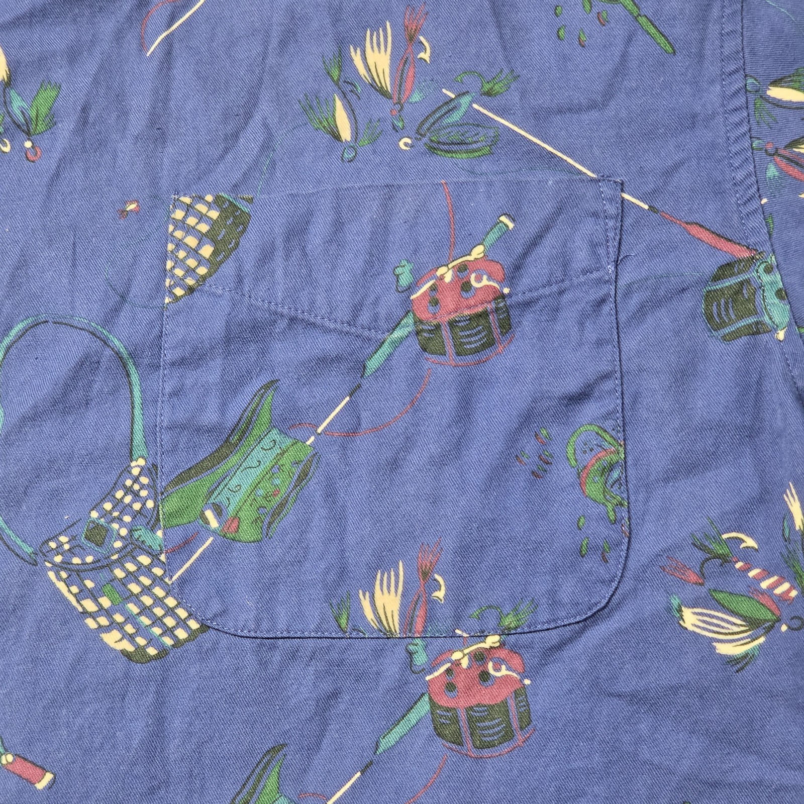 Vintage GAP Fishing Fisherman Print Button Down Mens Shirt Rod Reel Tackle Sz XL