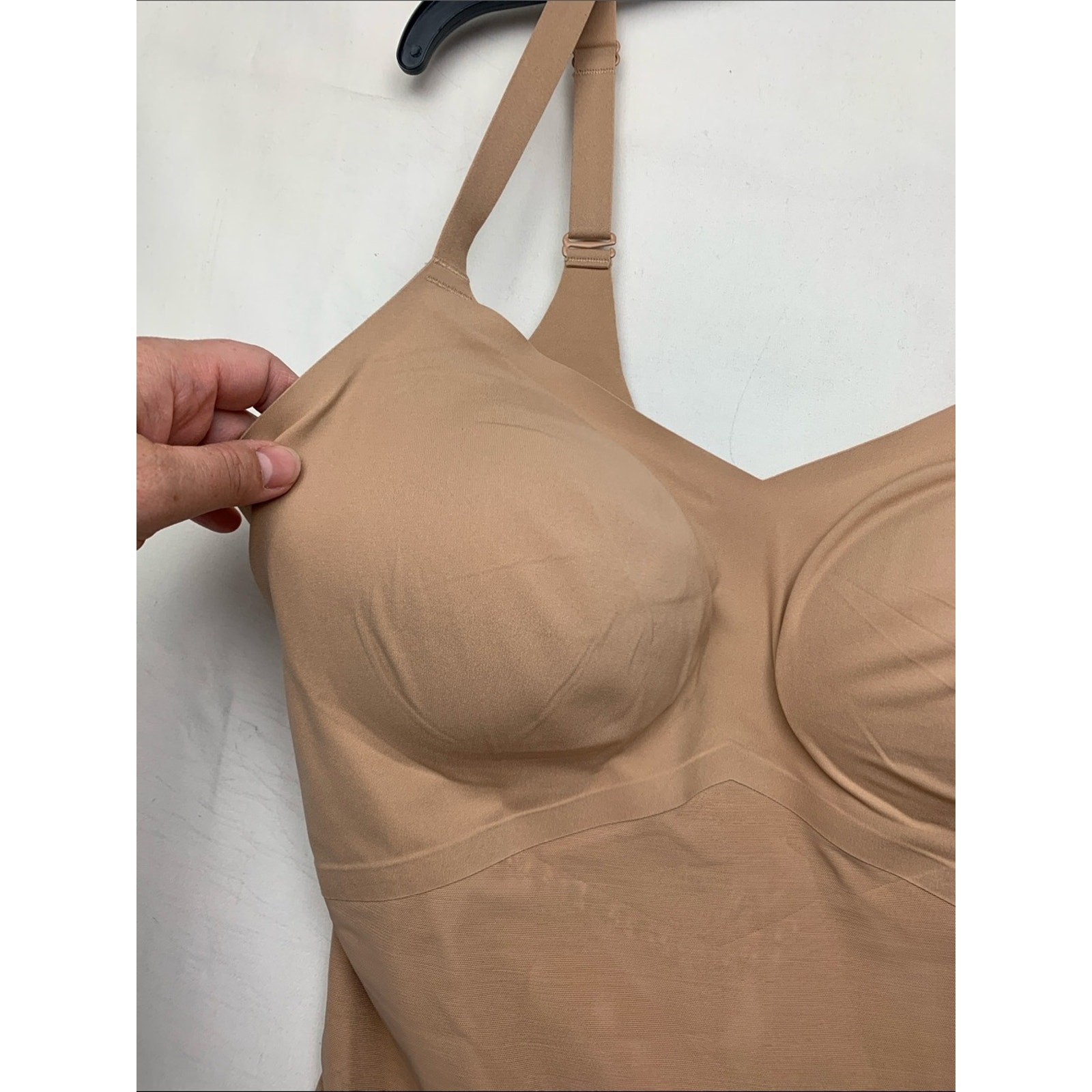 Honeylove size 1x Seamless Nude Shapewear Bodysuit Built-In Bra slimming