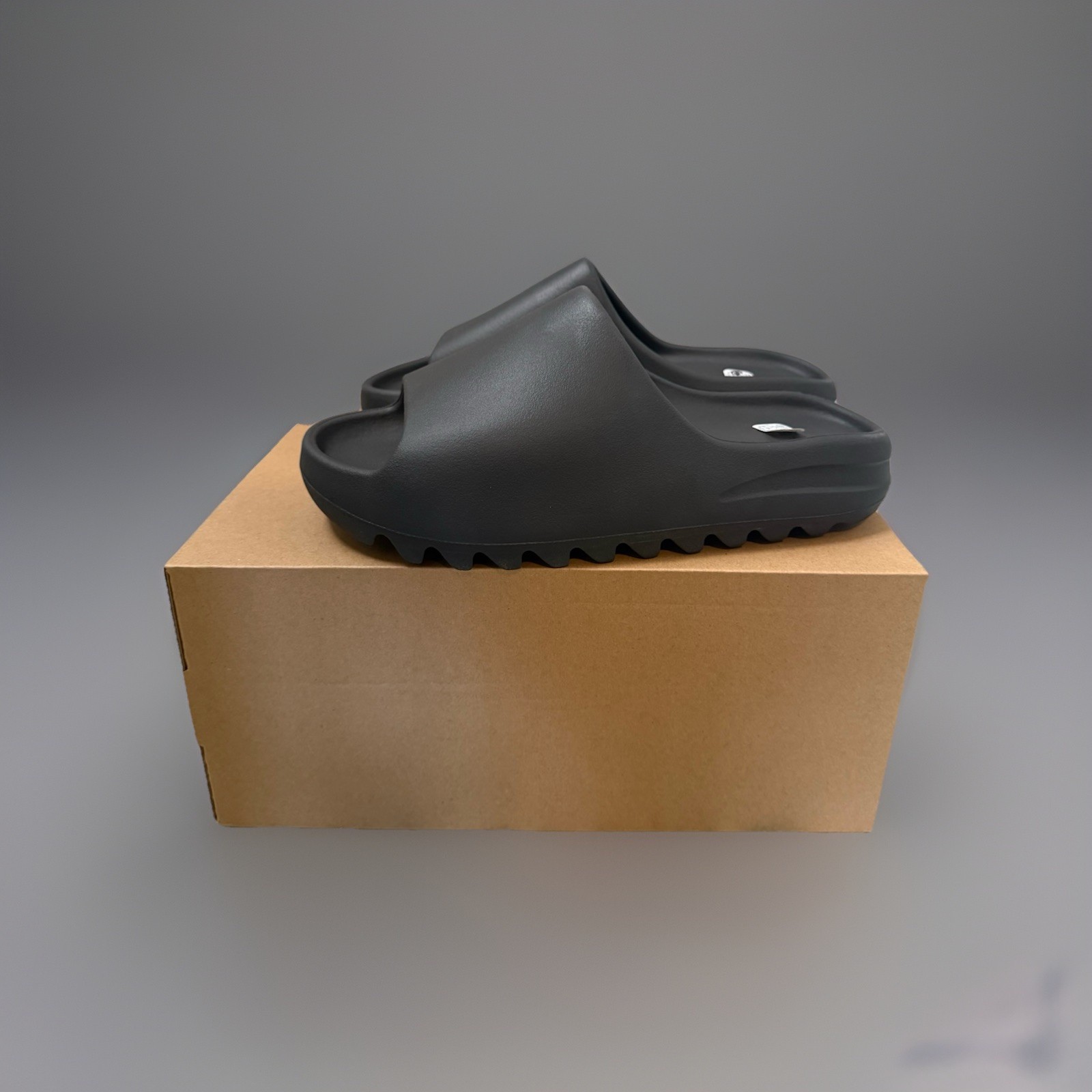 Adidas Yeezy Slide Onyx HQ6448 Men’s Slides Black Authentic Sizes 5-12