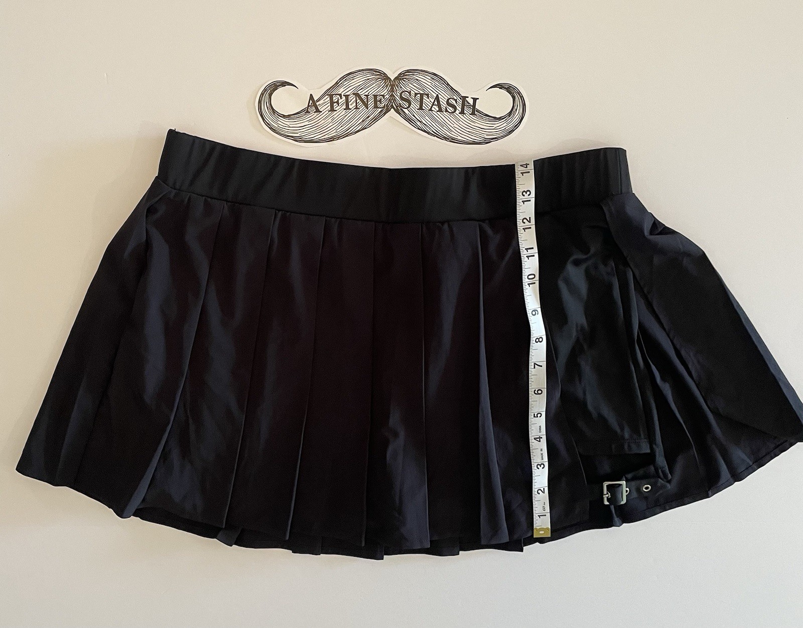 BZB Y2K Black Pleated High Waisted Tennis Skort with Buckle Size L